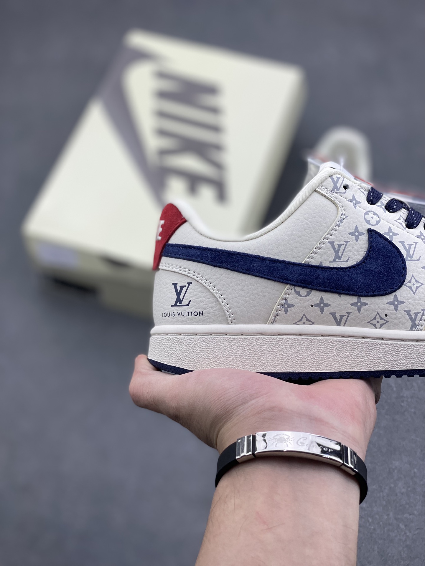 Nike Ebernon Low PRM x Louis Vuitton Custom Sneakers - Size 36-45 6 i1729353868 3614 4