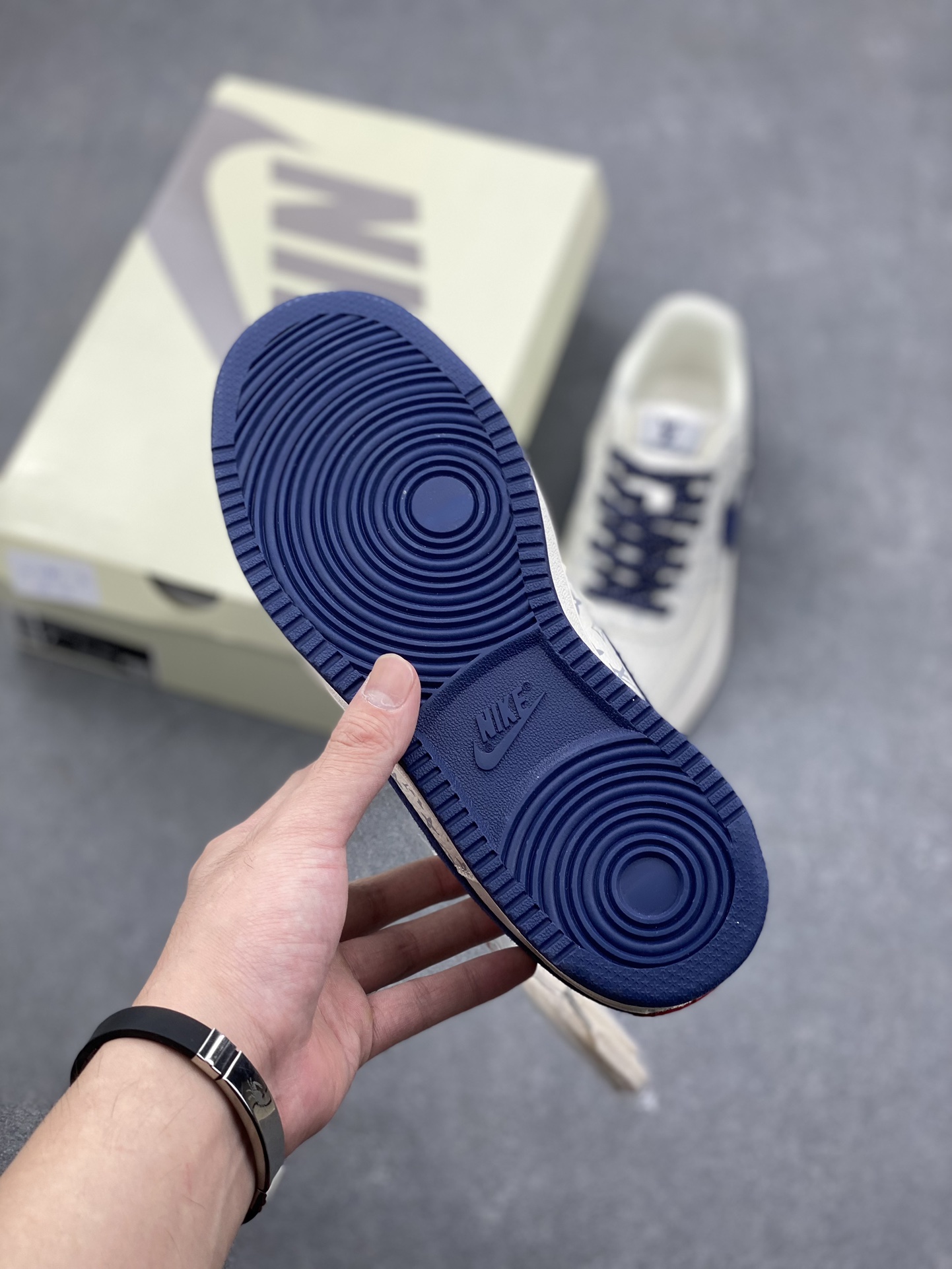 Nike Ebernon Low PRM x Louis Vuitton Custom Sneakers - Size 36-45 7 i1729353868 6729 3