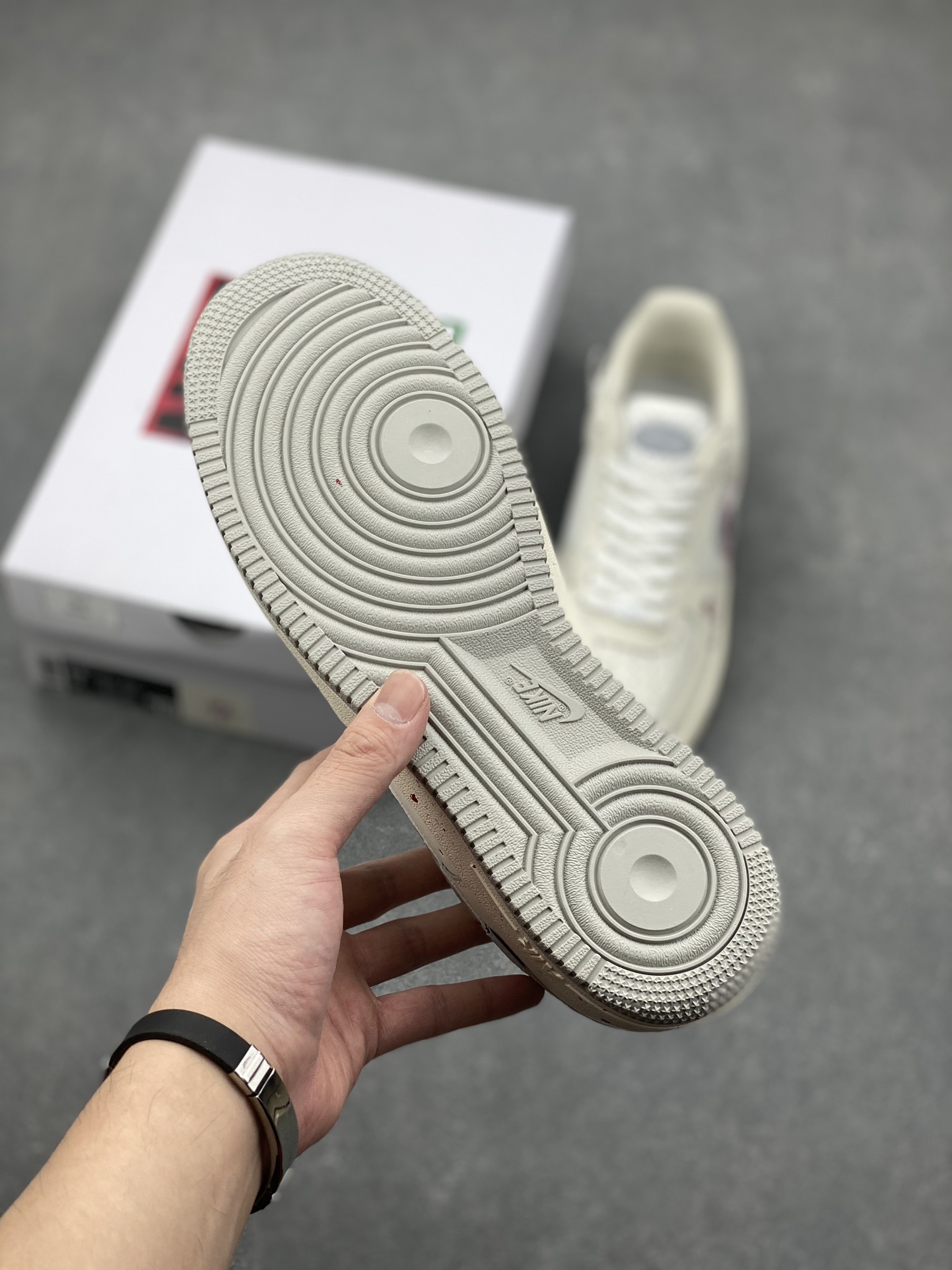 Nike Air Force 1 Low "Mercury Spider" Halloween Theme Sneakers FB1893-333 7 i1729447058 2730 4