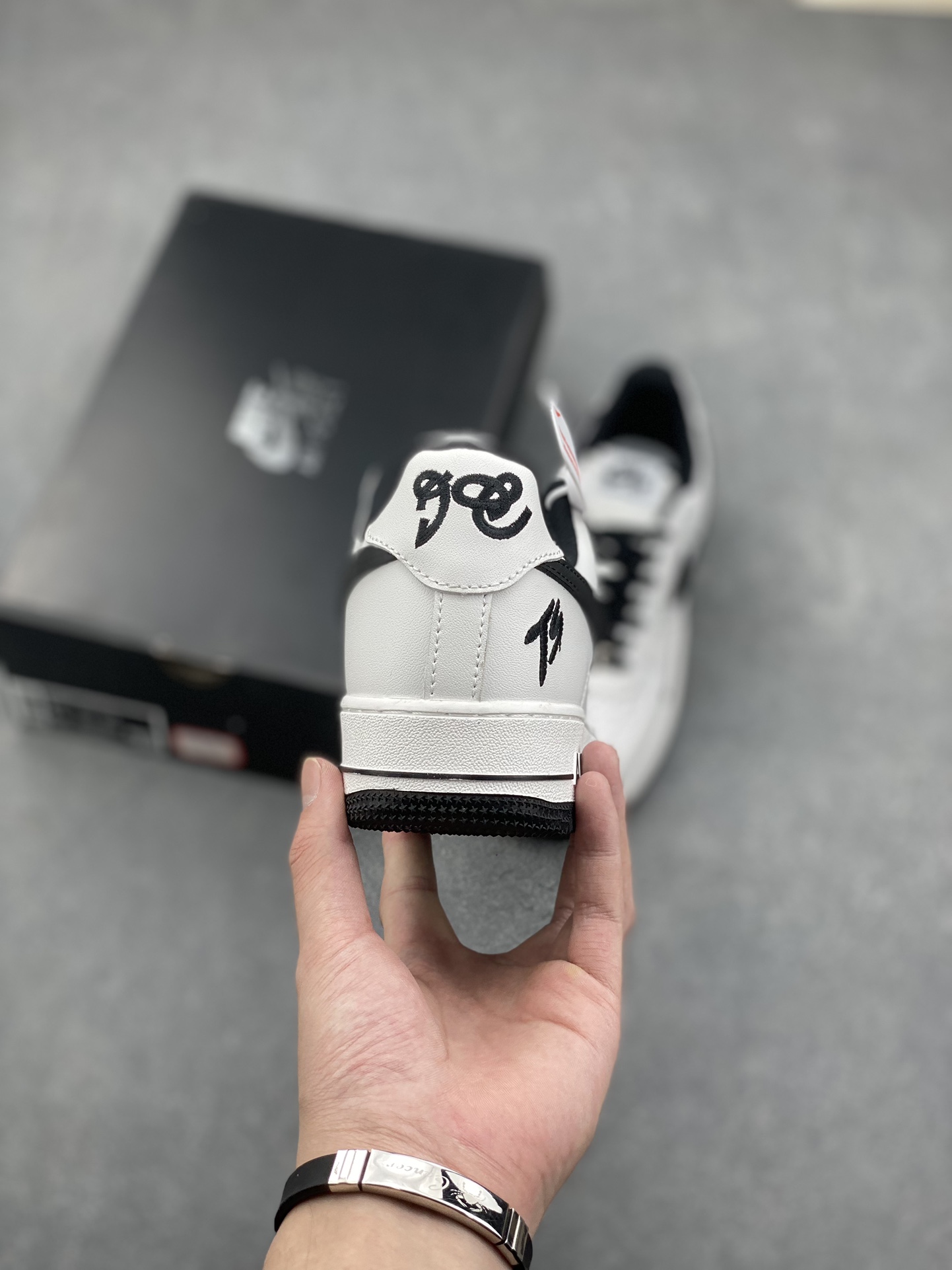 TEDxPortland x Nike Air Force 1 Low White/Black Limited Edition Sneakers 5 i1729630158 1563 6