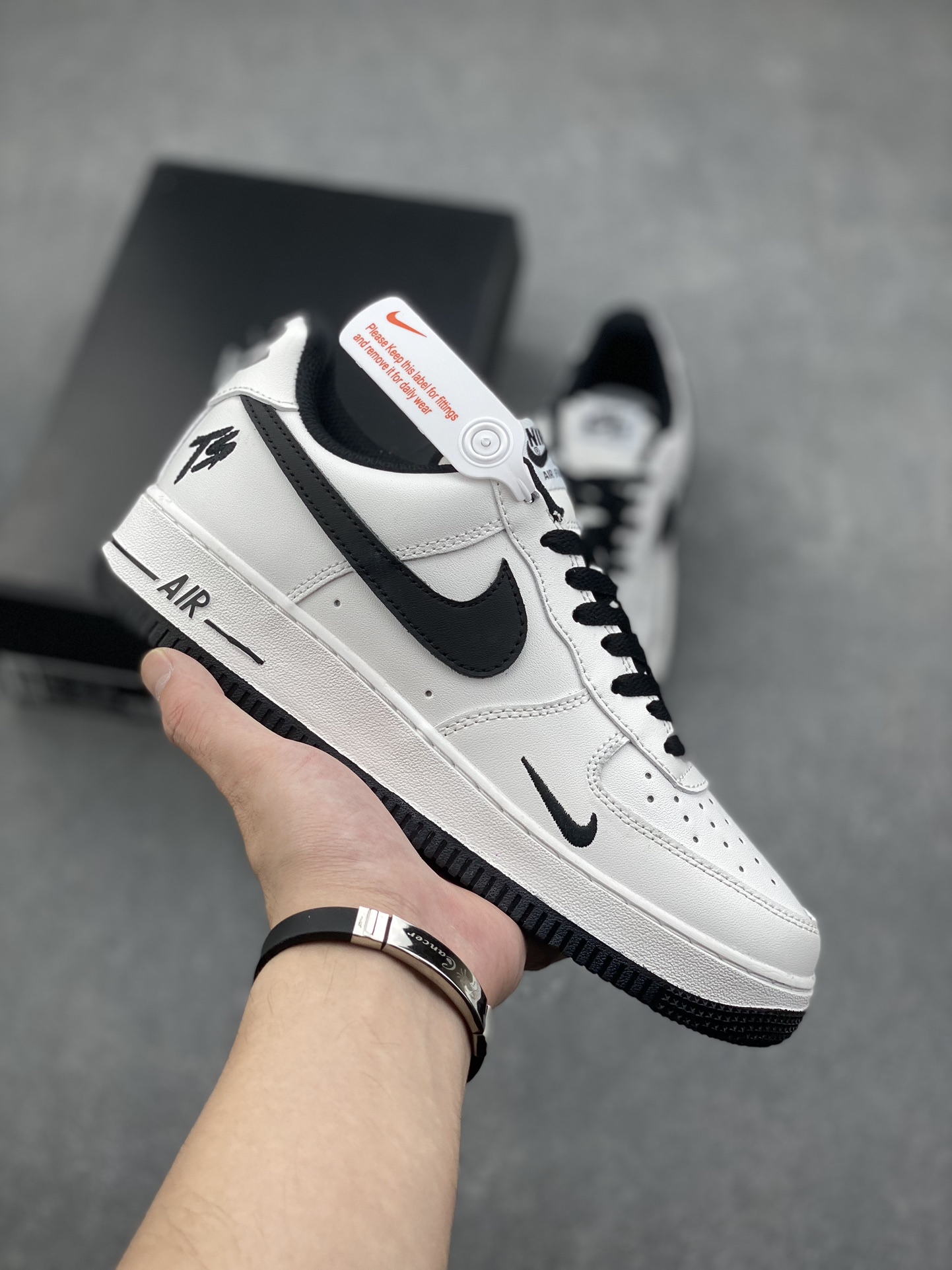 TEDxPortland x Nike Air Force 1 Low White/Black Limited Edition Sneakers 2 i1729630158 2935 5