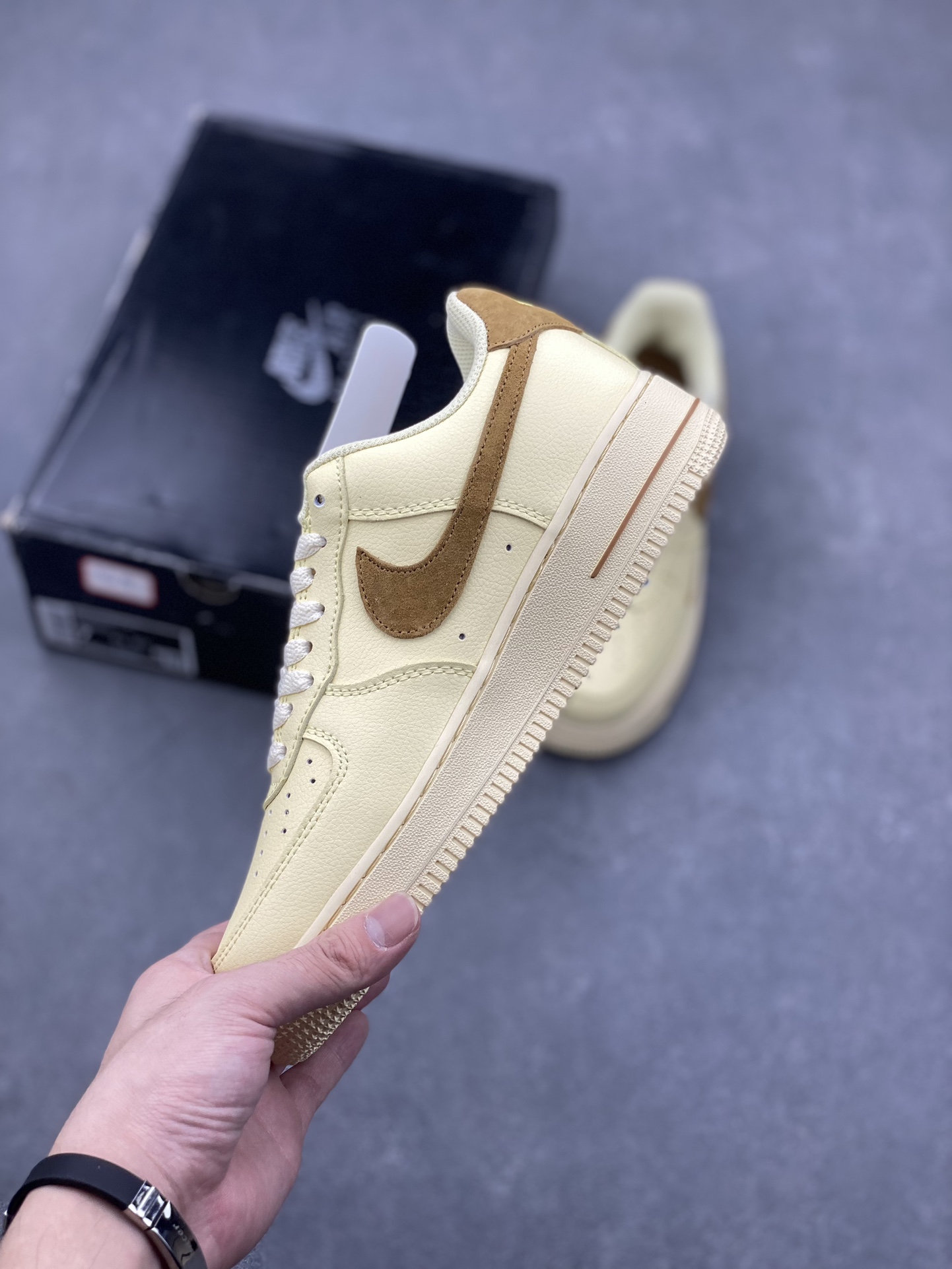 Nike Air Force 1 Low TEDxPortland - Comfortable, Stylish, and Limited Edition 4 i1729630216 7542 7