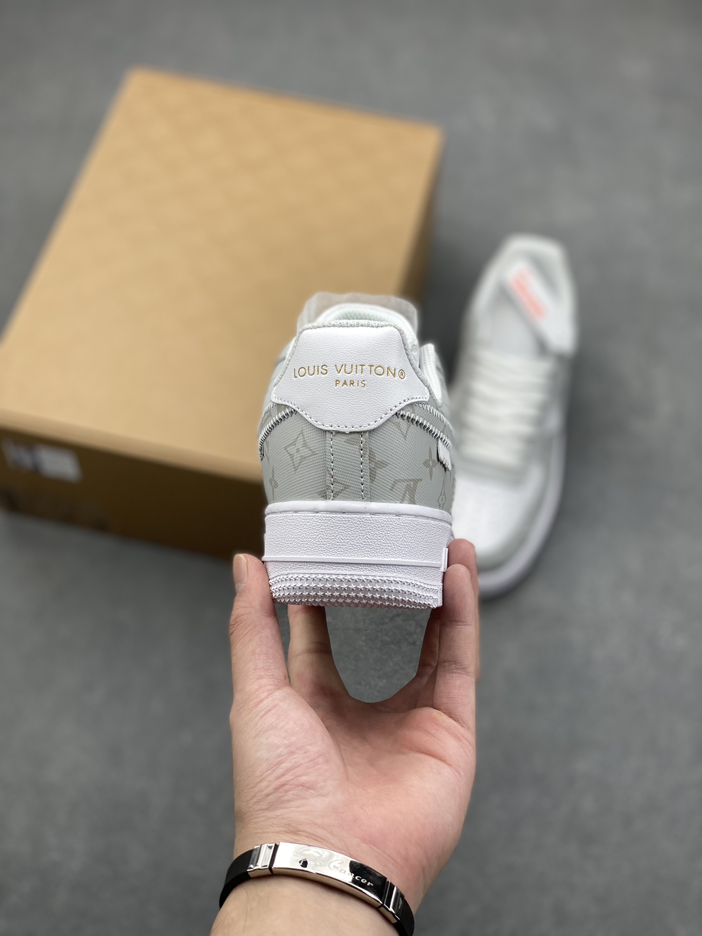 Nike Air Force 1 x Louis Vuitton Grey White Sneakers Original Quality 5 i1729872283 3497 0