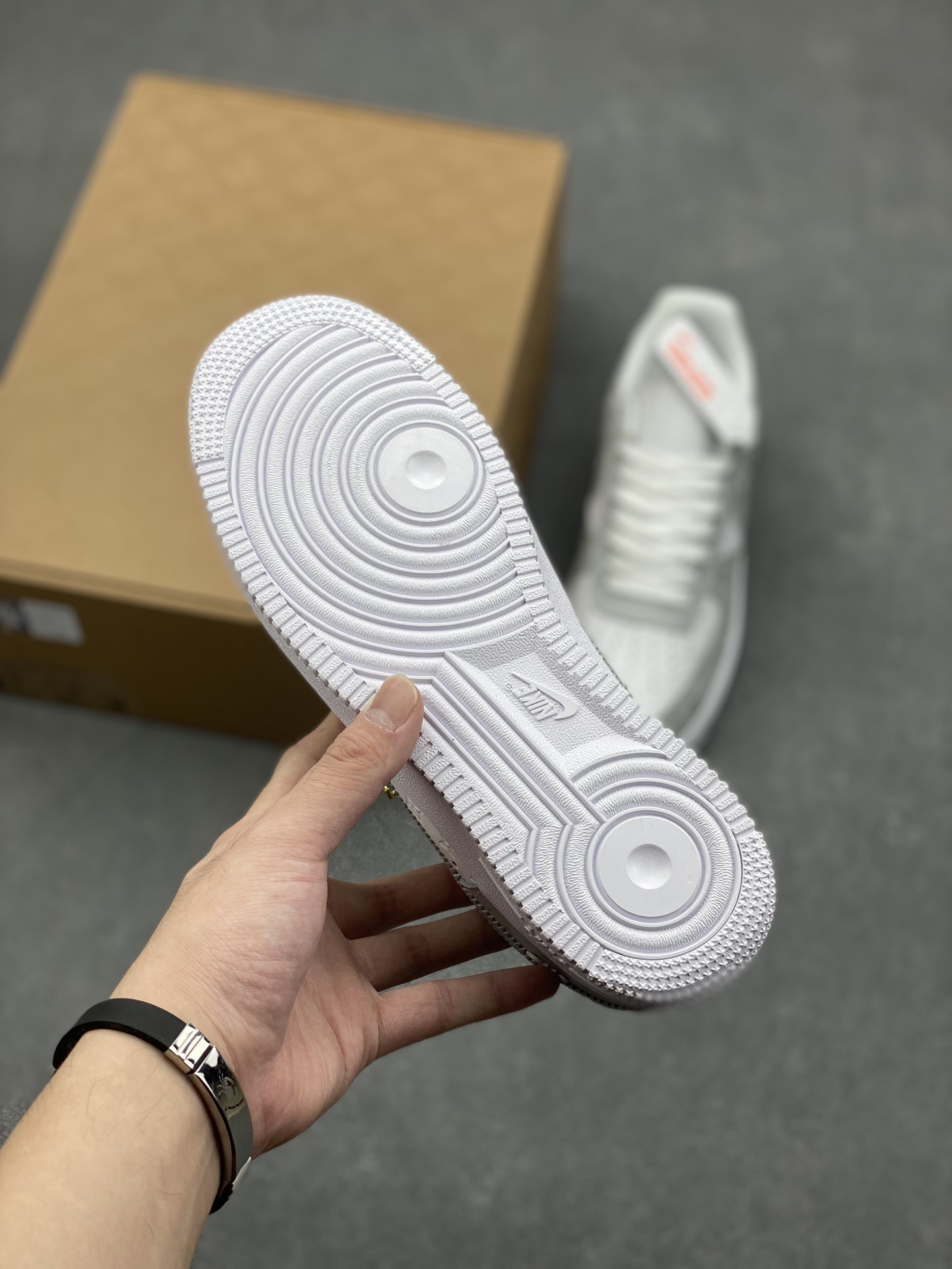 Nike Air Force 1 x Louis Vuitton Grey White Sneakers Original Quality 7 i1729872283 6440 0