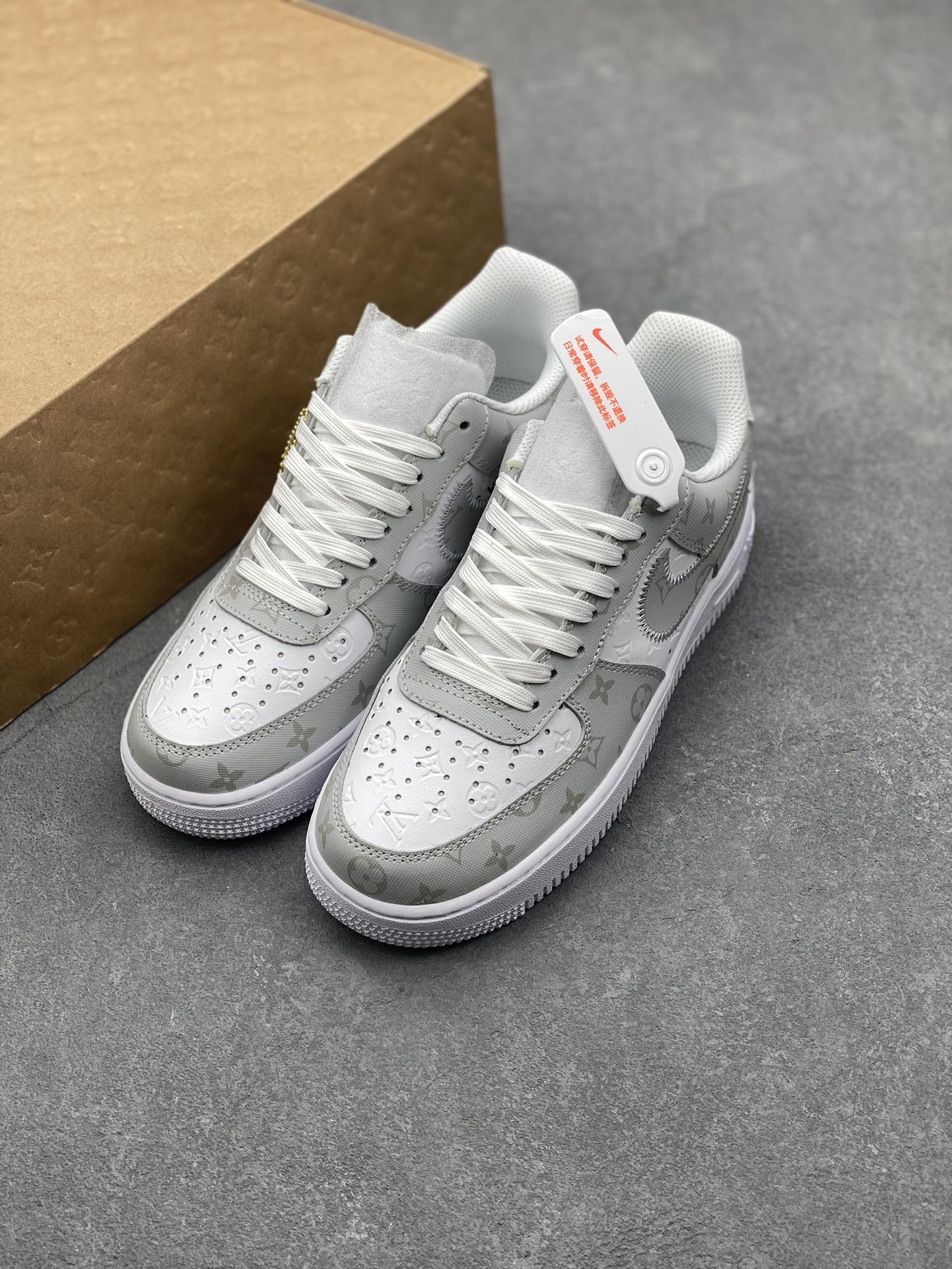 Nike Air Force 1 x Louis Vuitton Grey White Sneakers Original Quality 9 i1729872283 7586 0