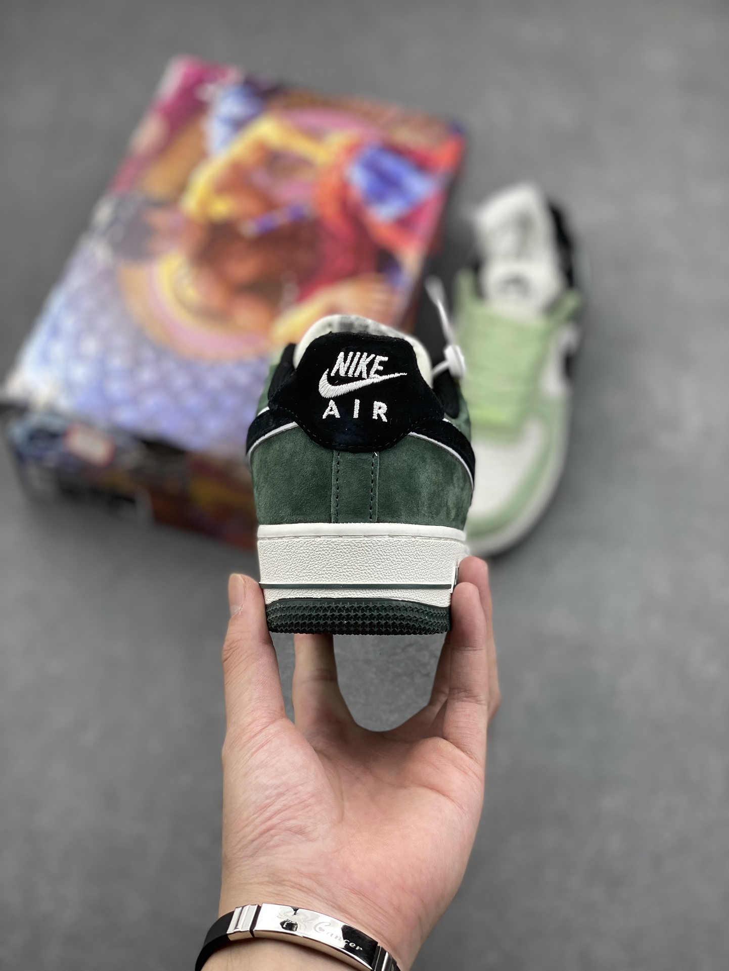Nike Air Force 1 '07 Low Green Suede Sneakers - Iconic Style & Comfort 5 i1729964564 196 2