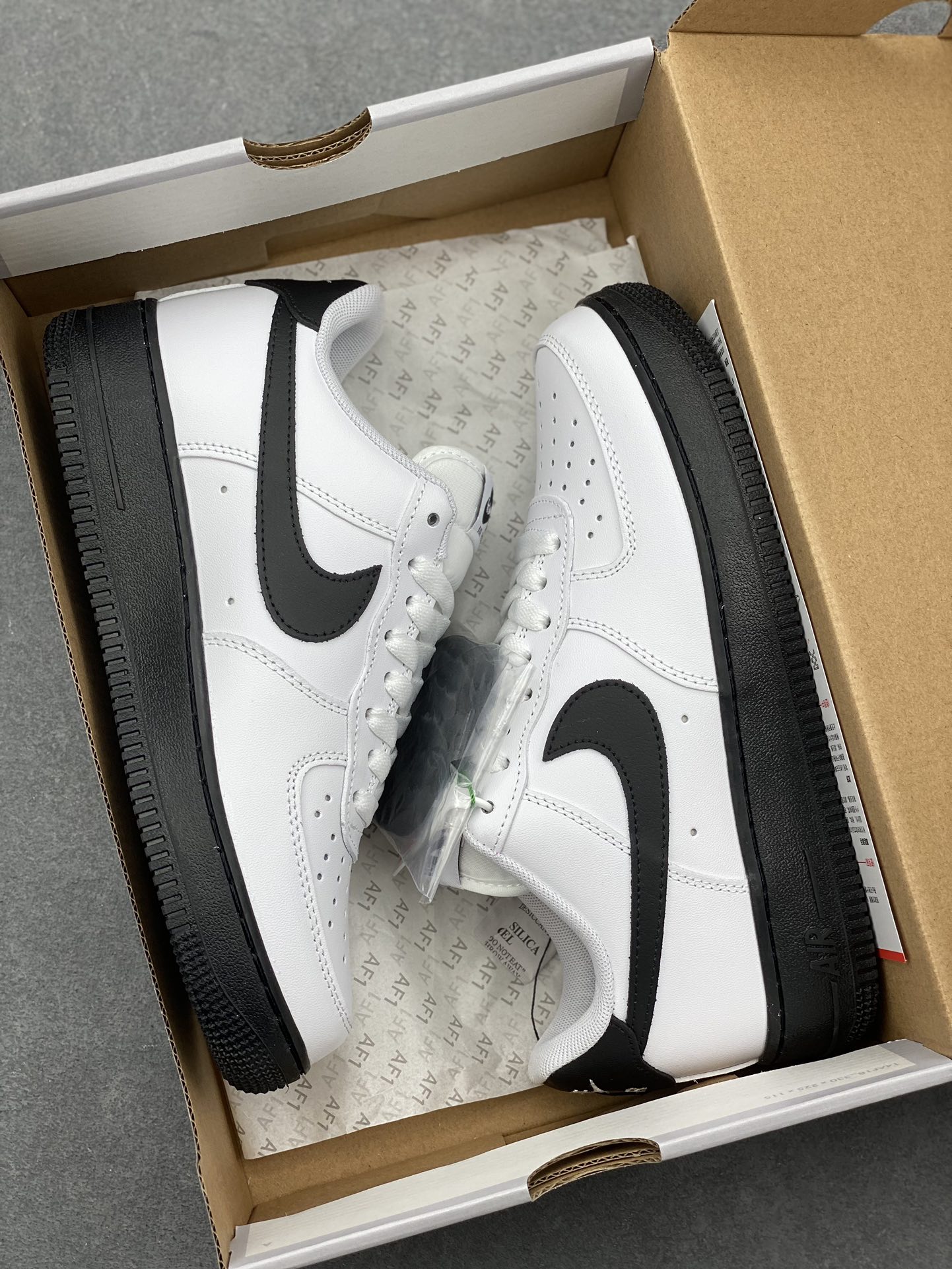 Nike Air Force 1 Low White Black Shoes CK7663-101 with Air Cushion 10 i1730047672 6658 6