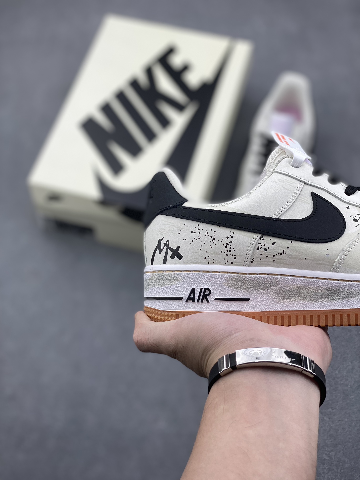 Nike Air Force 1 Low Retro Sneakers DM0576-101 Limited Edition 6 i1730317209 6060 7