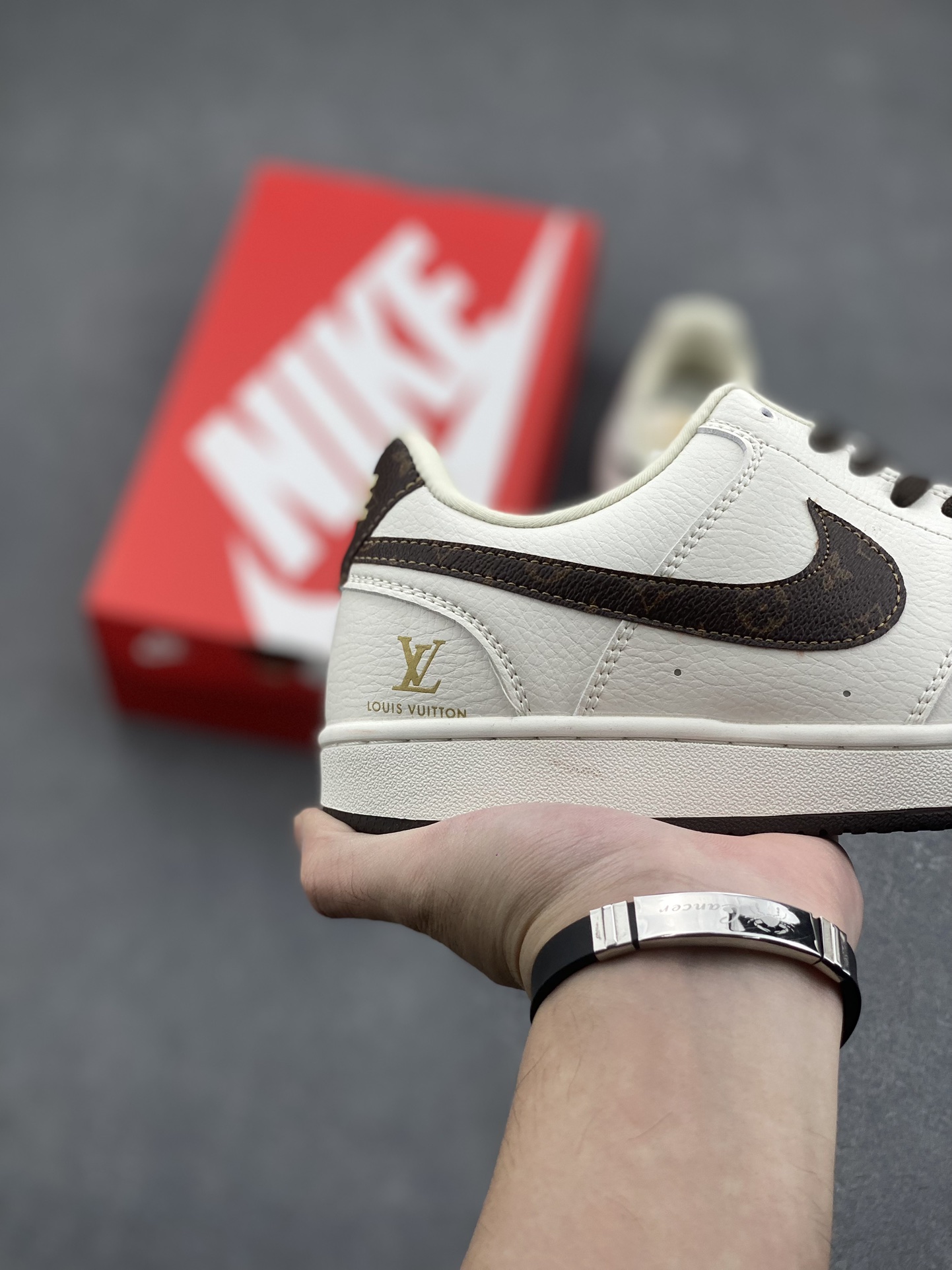 Nike Court Borough Low Louis Vuitton Edition Sneakers - Unisex Style 6 i1730477404 3291 1