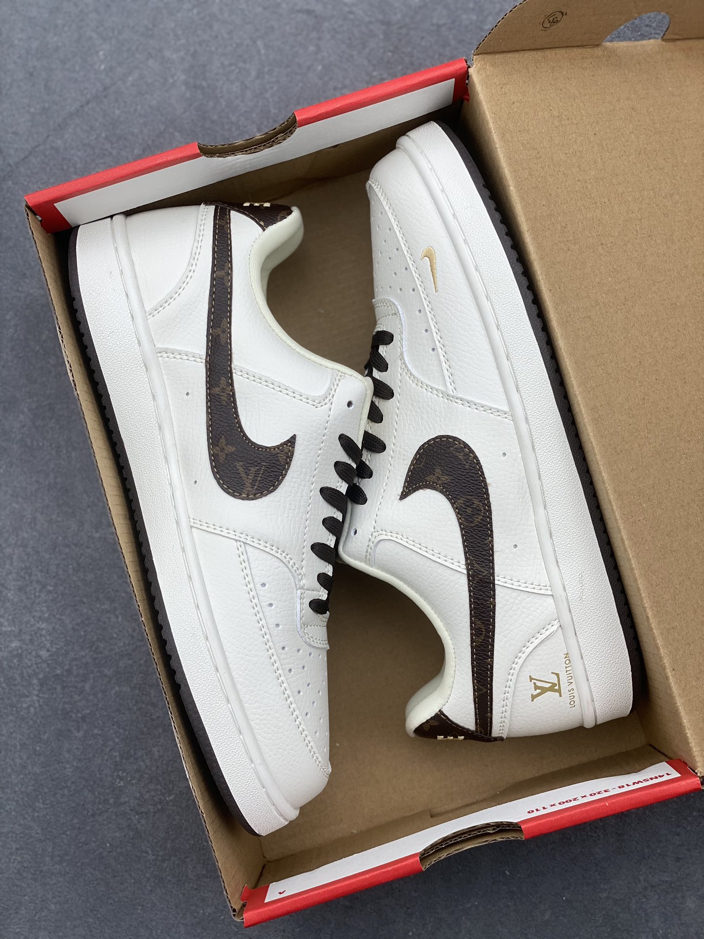 Nike Court Borough Low Louis Vuitton Edition Sneakers - Unisex Style 10 i1730477405 9034 8