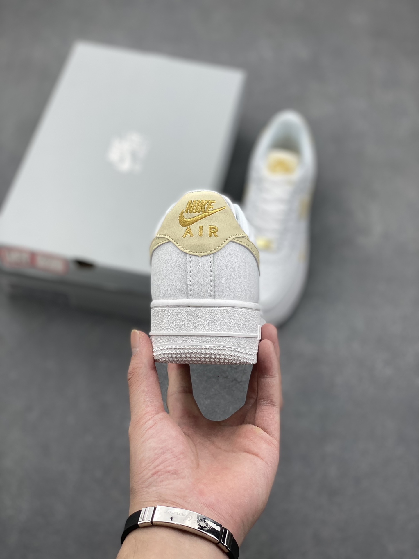 Nike Air Force 1 Low White/Gold: Original Quality, Comfortable Fit 5 i1730566505 4389 1