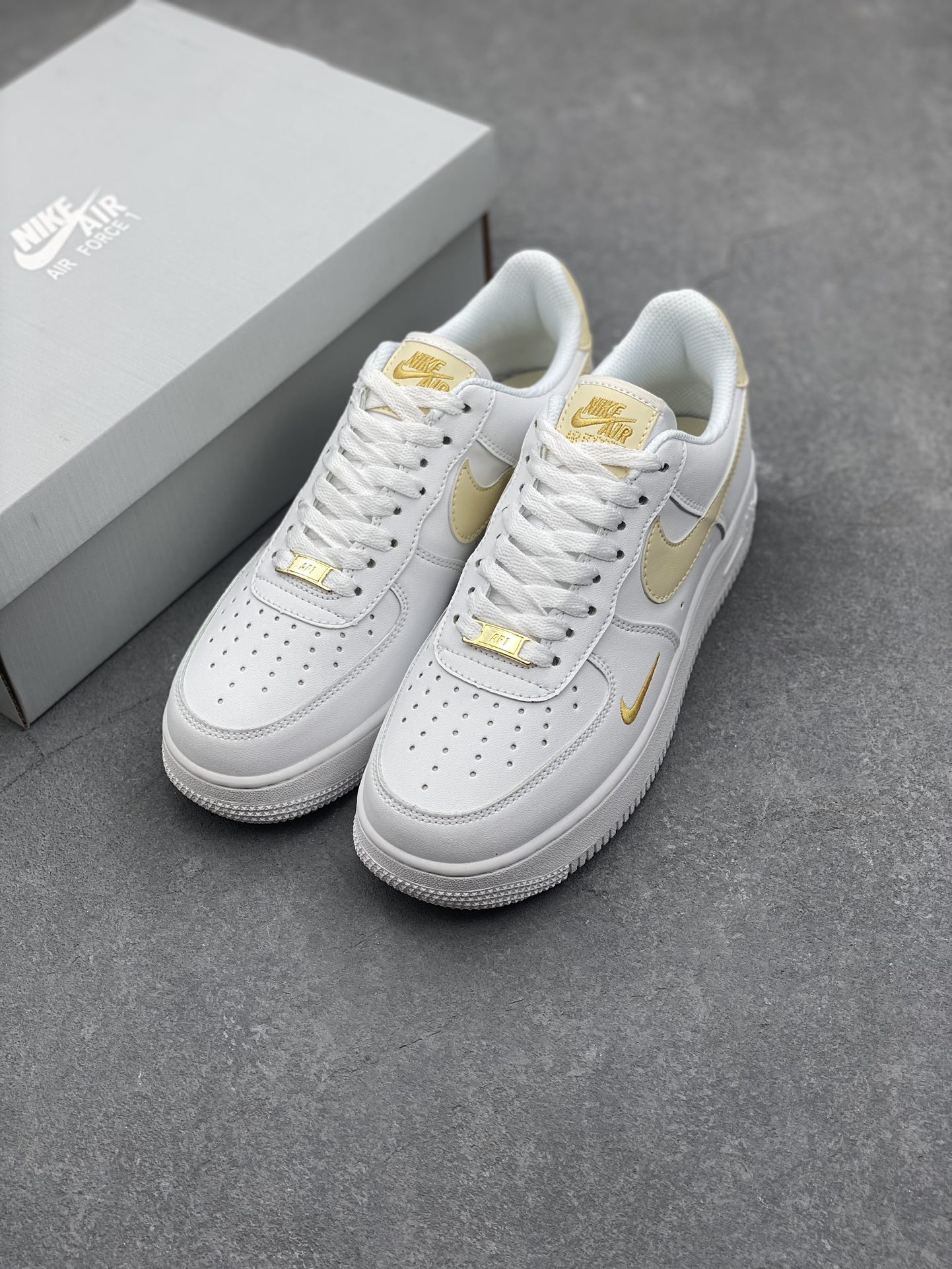 Nike Air Force 1 Low White/Gold: Original Quality, Comfortable Fit 9 i1730566505 9371 7