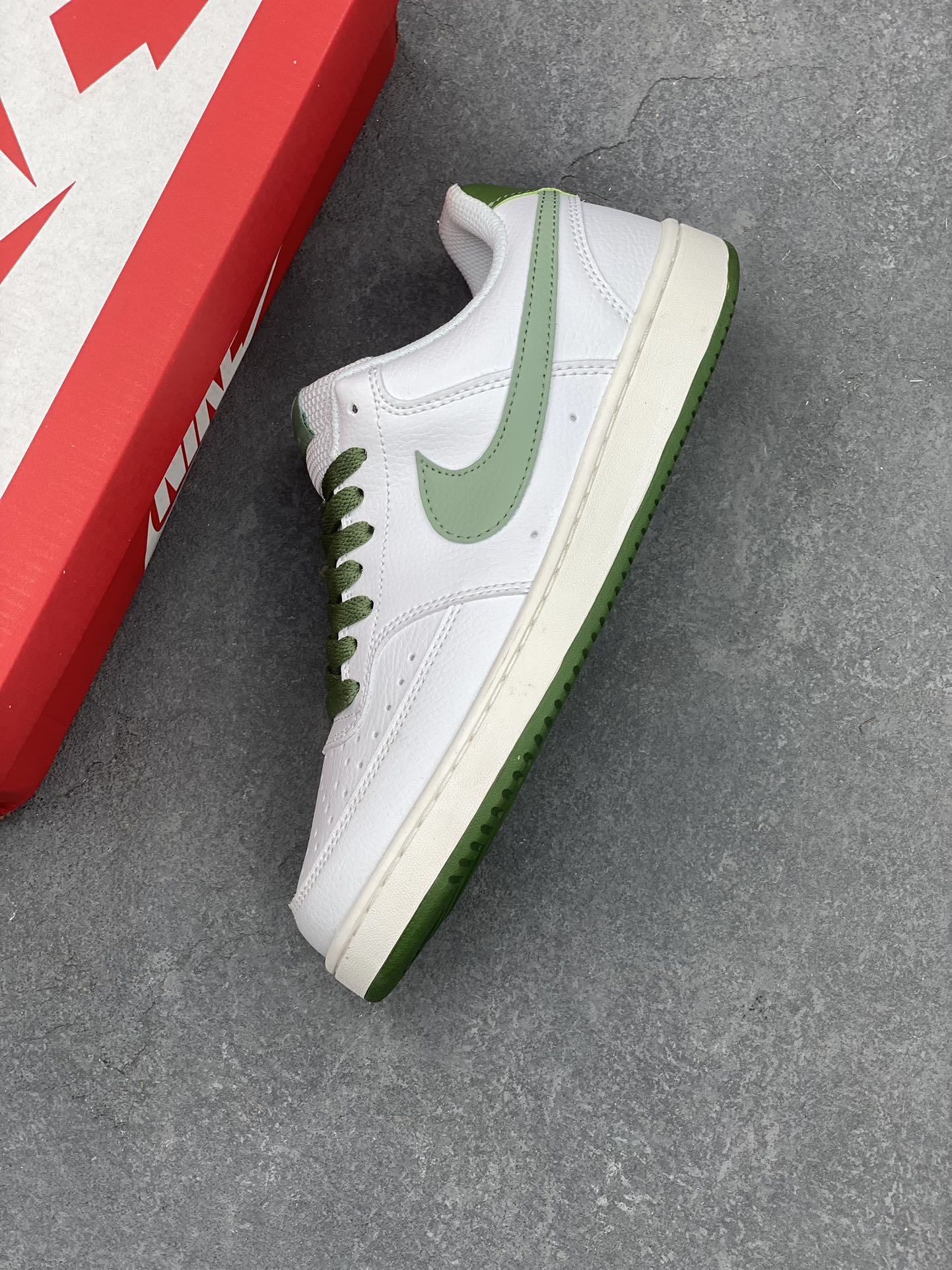Nike Court Borough Low White/Green Casual Sneakers - FJ5480-100, All Sizes 8 i1730566778 3425 0