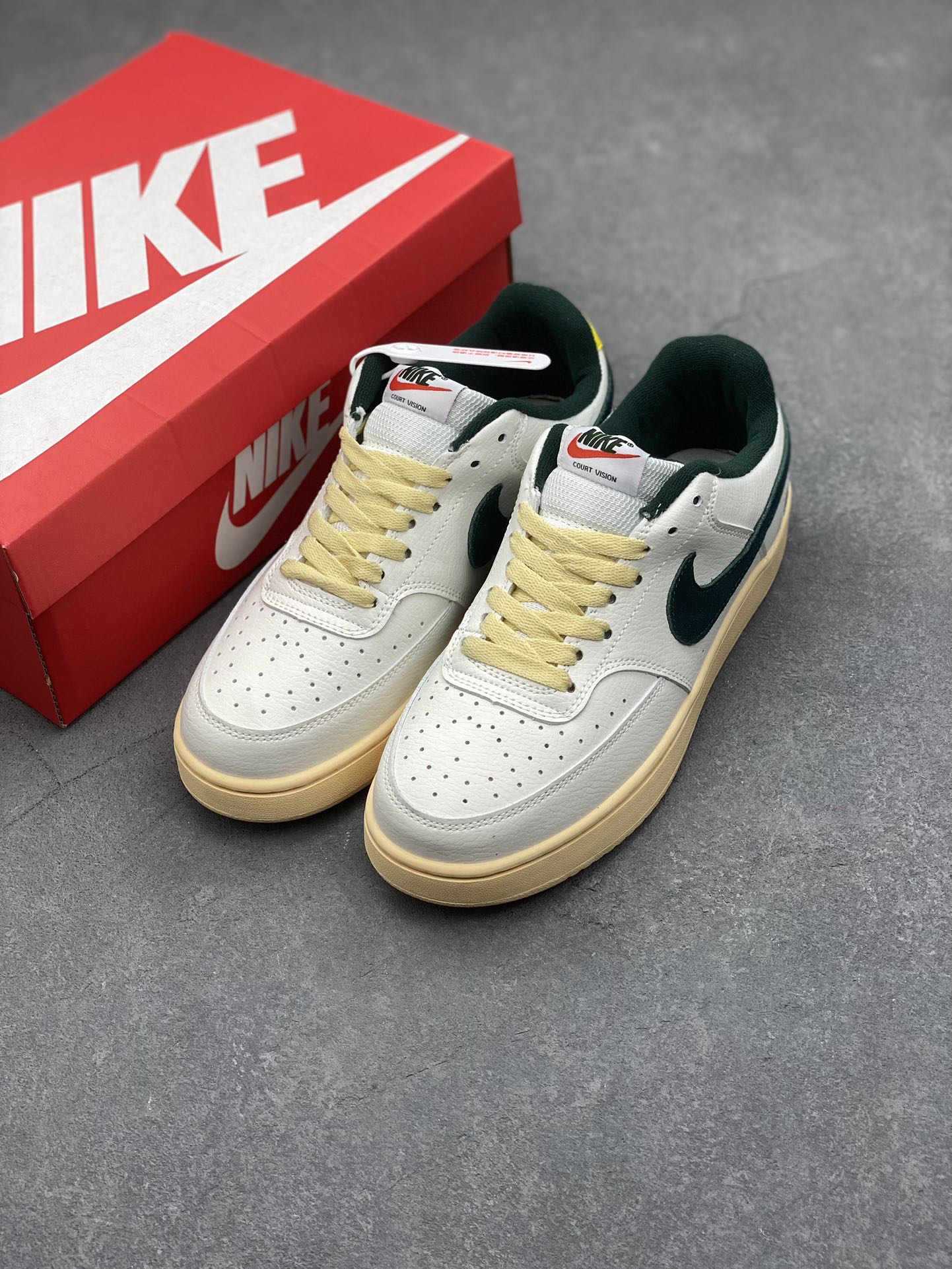 Nike Court Borough Low: Classic, Durable, and Breathable Sneakers for Everyday Wear 9 i1730566871 546 3