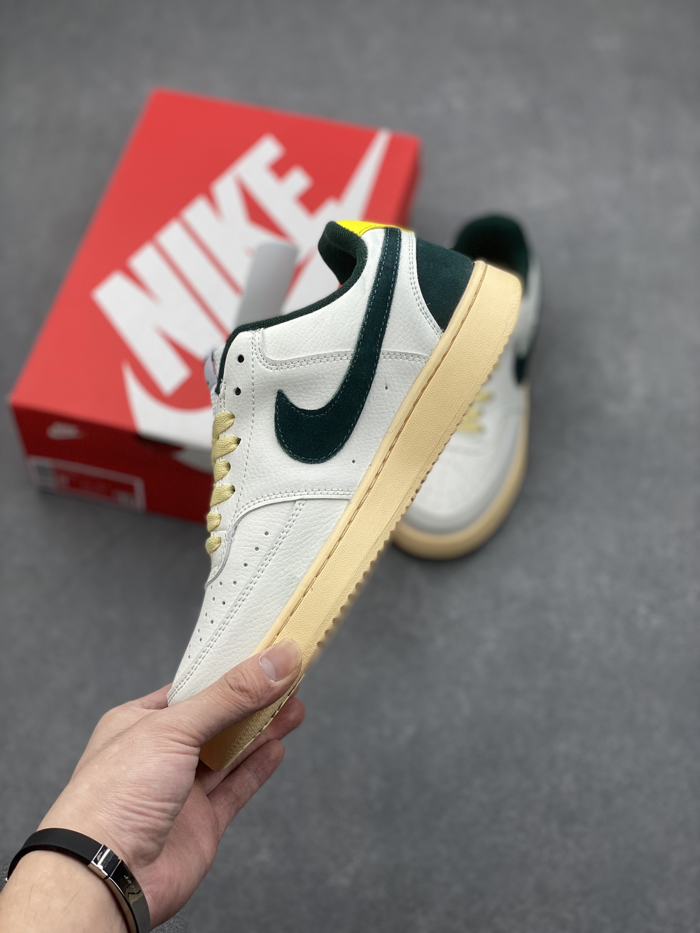 Nike Court Borough Low: Classic, Durable, and Breathable Sneakers for Everyday Wear 4 i1730566871 8005 5