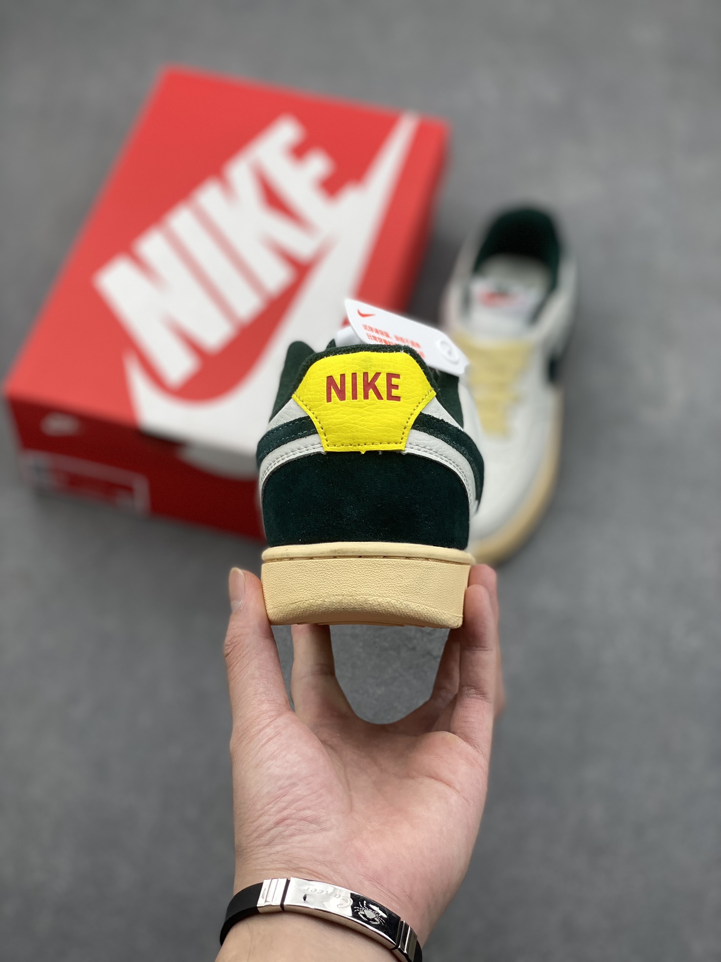 Nike Court Borough Low: Classic, Durable, and Breathable Sneakers for Everyday Wear 5 i1730566871 9807 1