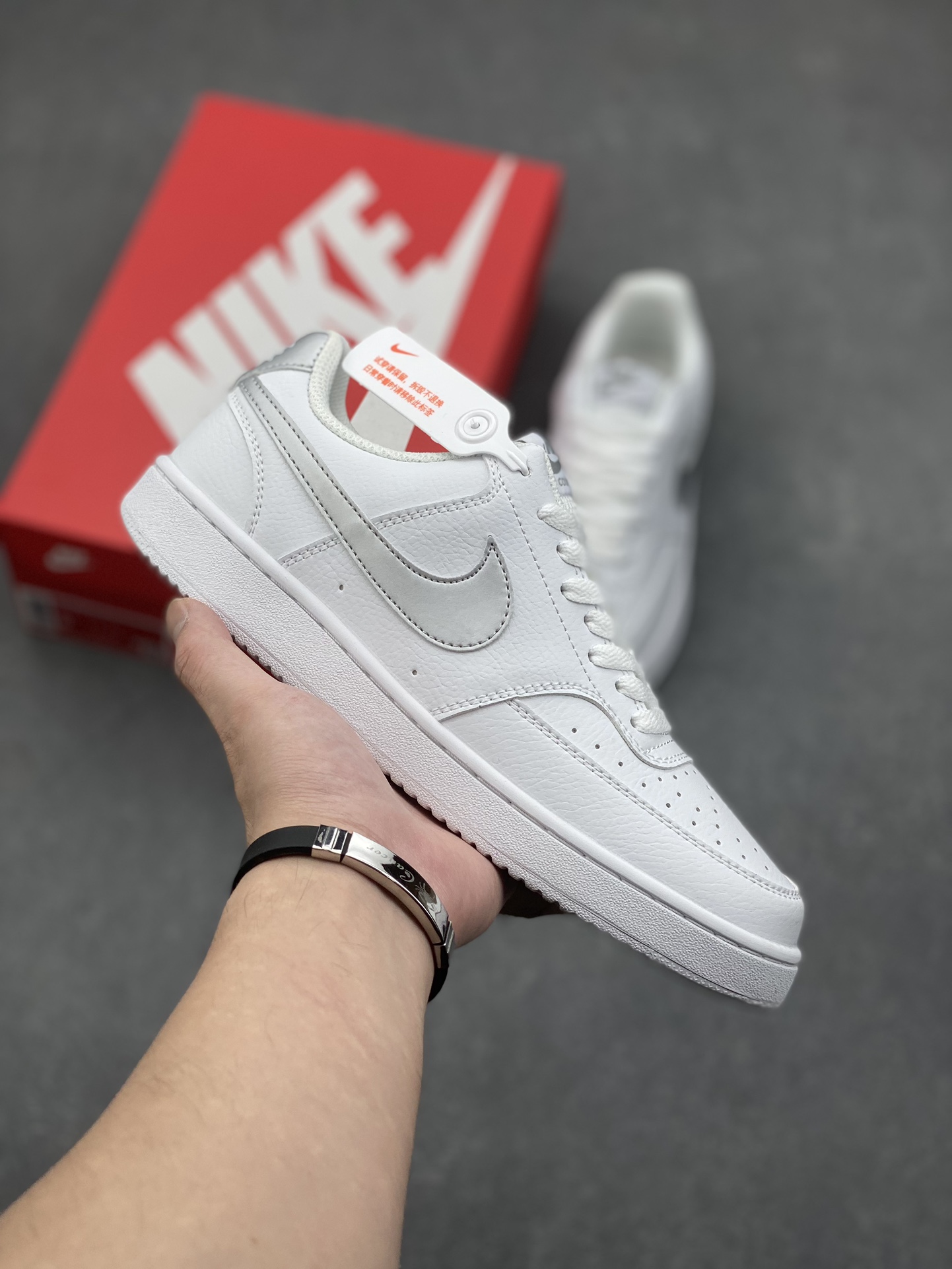 Nike Court Borough Low: Classic, Durable, and Comfortable Sneakers for Everyday Wear 2 i1730566903 508 5