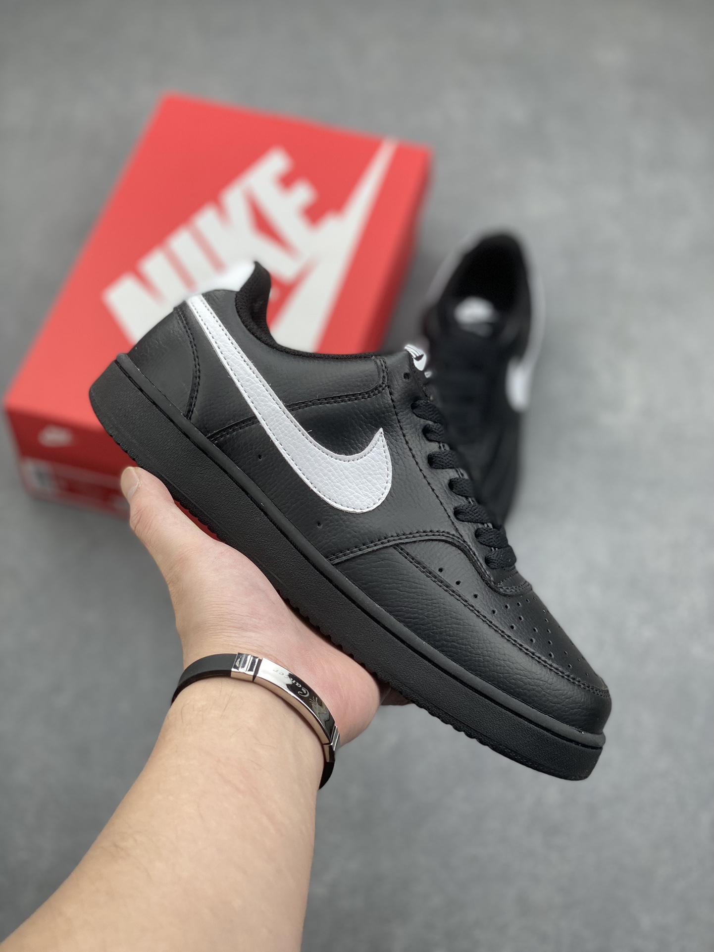 Nike Court Borough Low Black/White Leather Sneakers FZ0630-010 2 i1730567088 1987 2