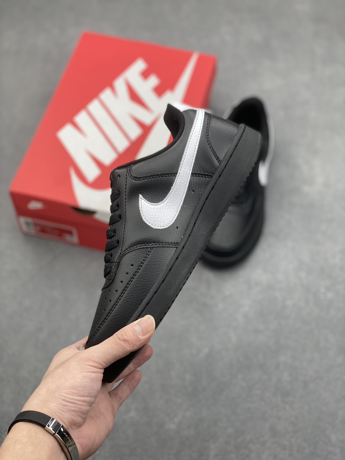 Nike Court Borough Low Black/White Leather Sneakers FZ0630-010 4 i1730567088 9454 1