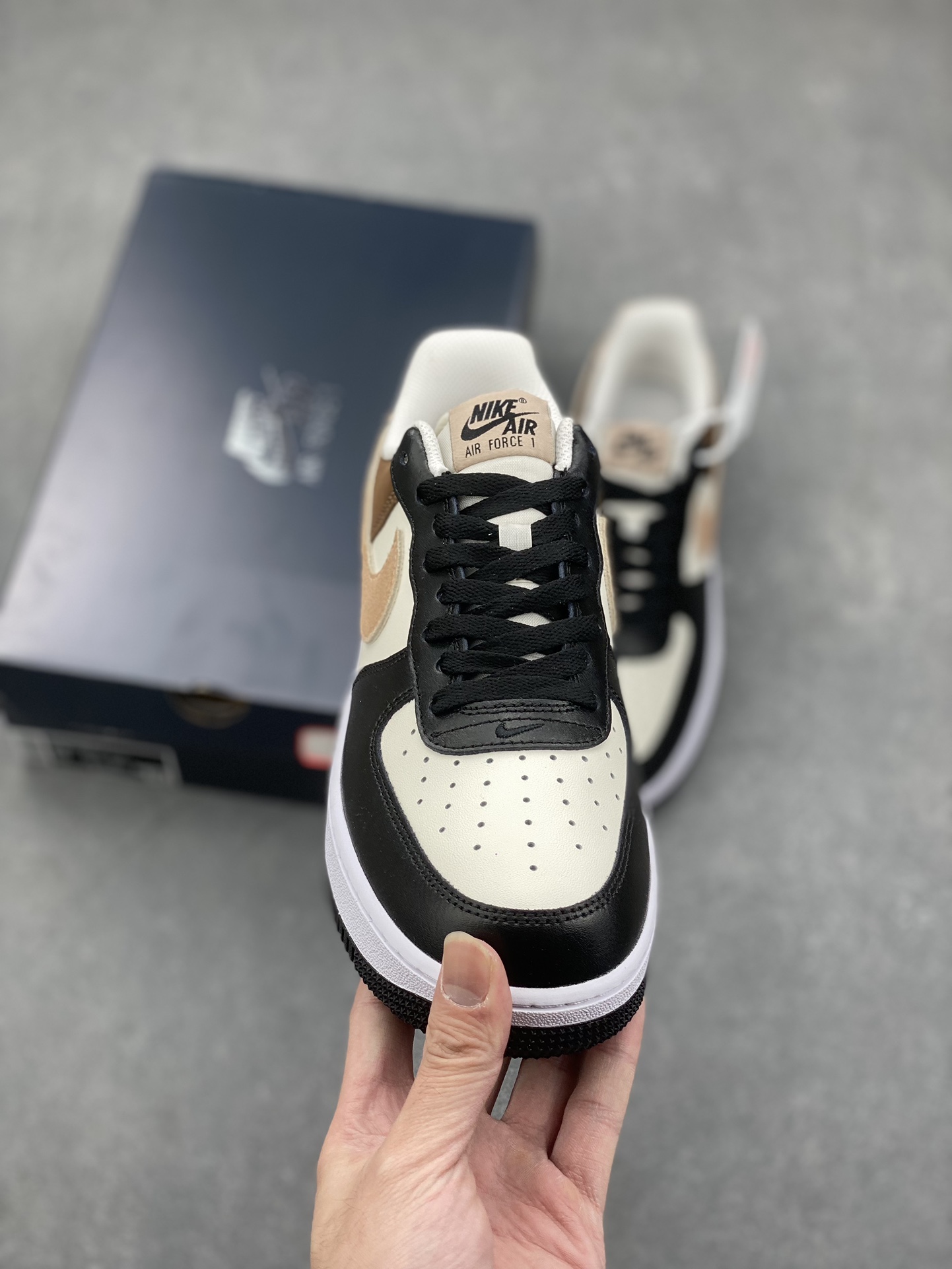 Nike Air Force 1 '07 Low Casual Sneakers - FB3355-200, Unisex Design 3 i1730653237 4898 5