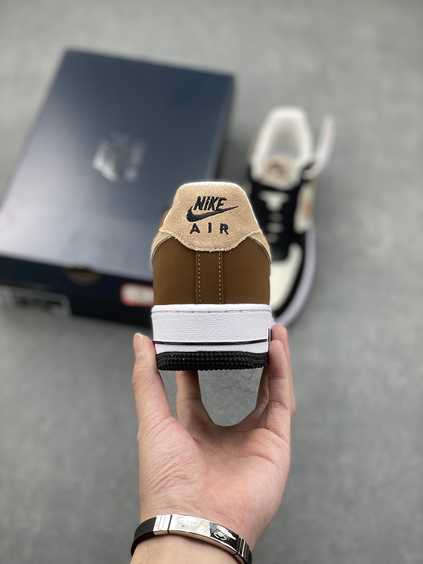 Nike Air Force 1 '07 Low Casual Sneakers - FB3355-200, Unisex Design 5 i1730653237 8329 6