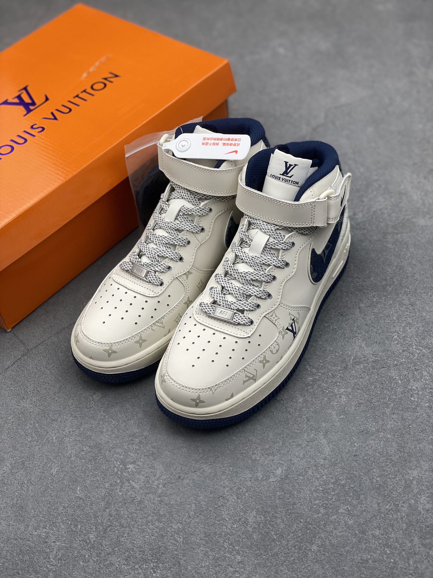 Nike Air Force 1 '07 Low Louis Vuitton Blue Denim Sneakers - Limited Edition 9 i1730823734 1838 2