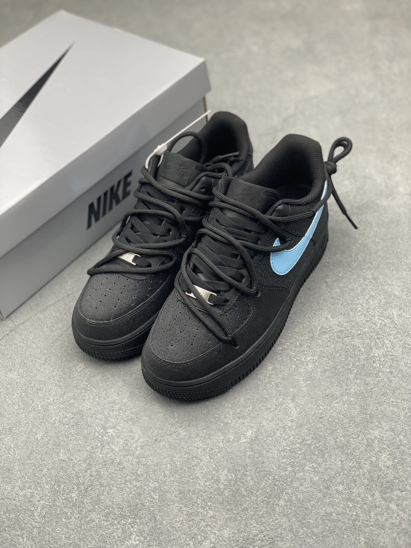 Nike Air Force 1 Low '07 Black Blue Starry Sky Custom Sneakers 9 i1730823876 3965 4