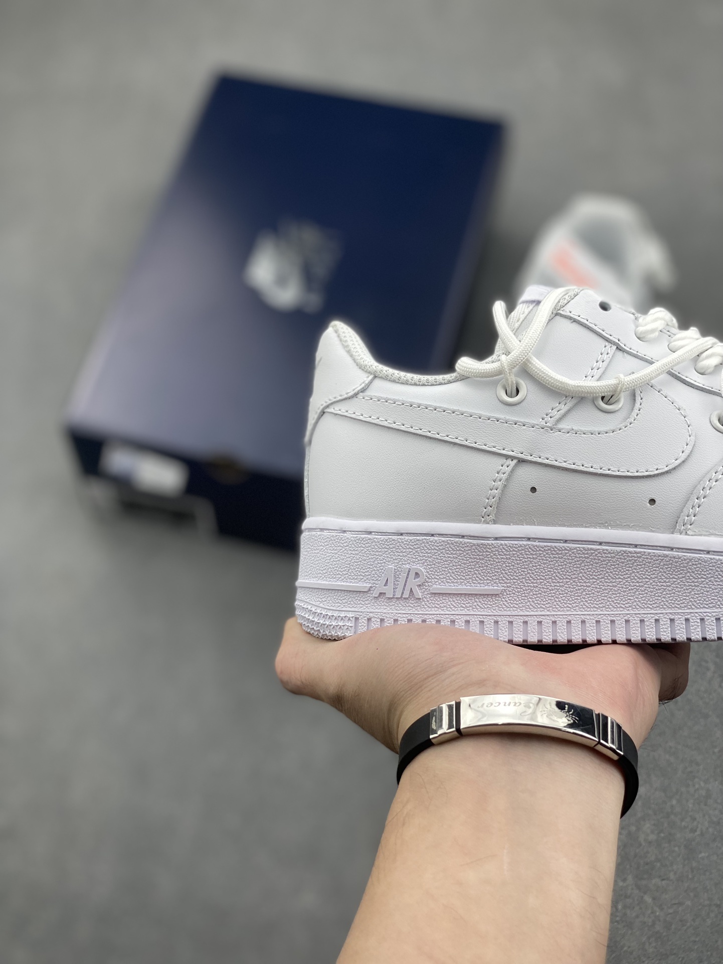 Nike Air Force 1 '07: Iconic Low-Top Sneakers for Everyday Style & Comfort 6 i1731000982 1749 1