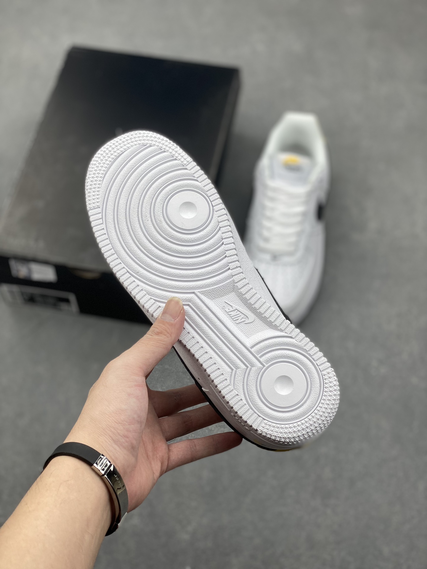 Nike Air Force 1 Low Retro Sneakers - White/Black/Yellow 7 i1731001079 2991 2