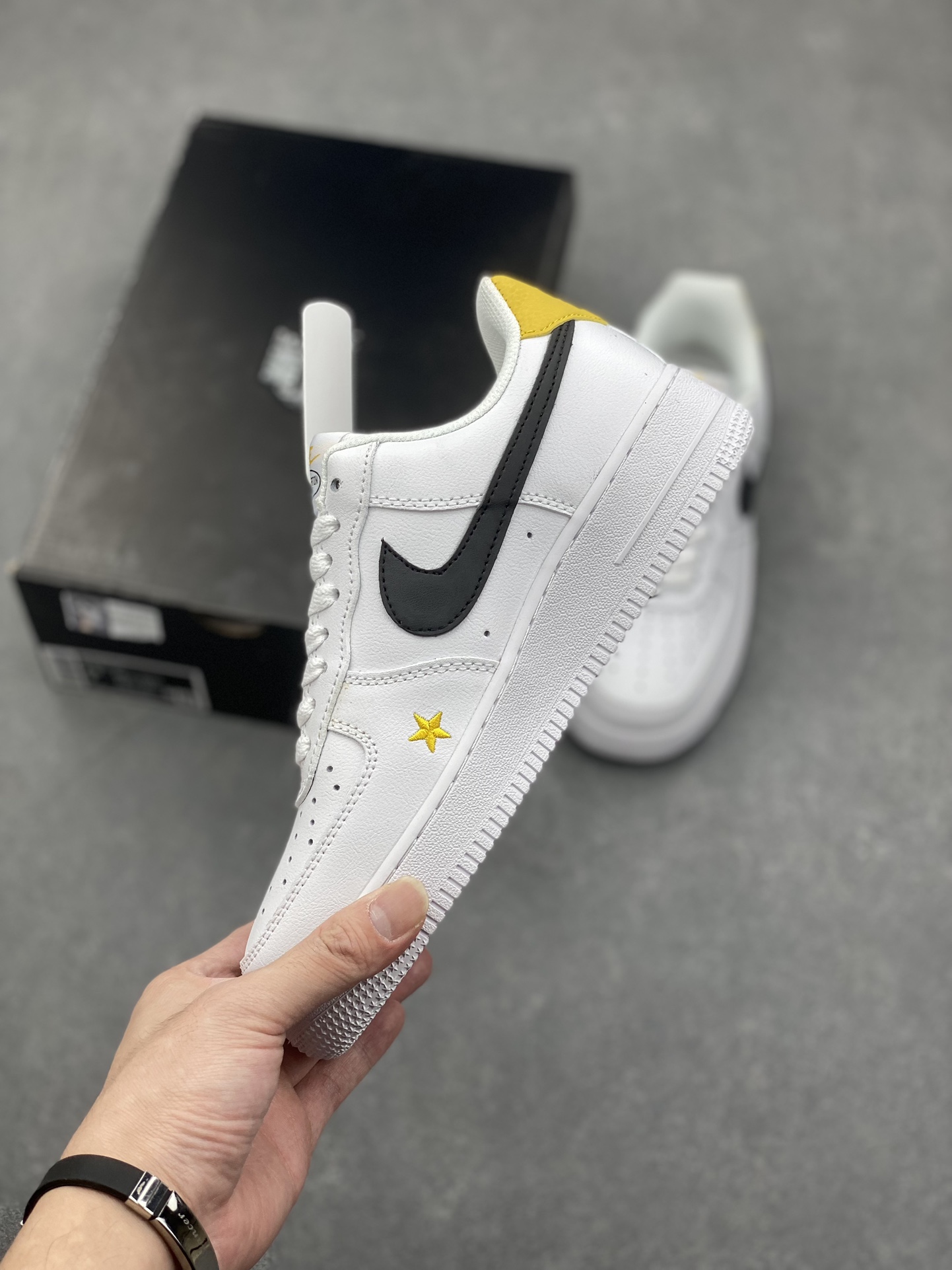Nike Air Force 1 Low Retro Sneakers - White/Black/Yellow 4 i1731001080 970 7