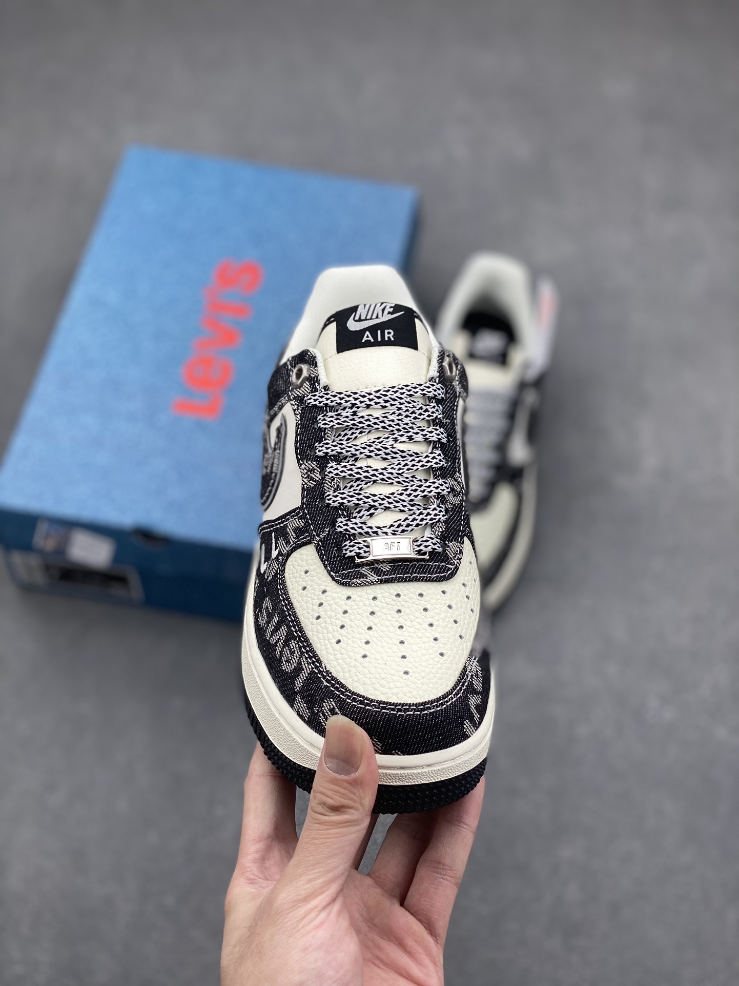 Nike Air Force 1 '07 Low Levi's Collab Sneakers - Black/White 3 i1731261906 4371 6