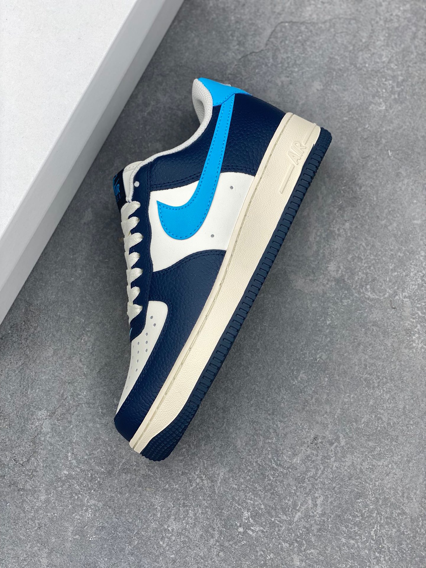 Nike Air Force 1 '07 Low-Top Sneakers - Navy/Blue - HJ9291-478 - All Sizes 8 i1731297687 7738 0