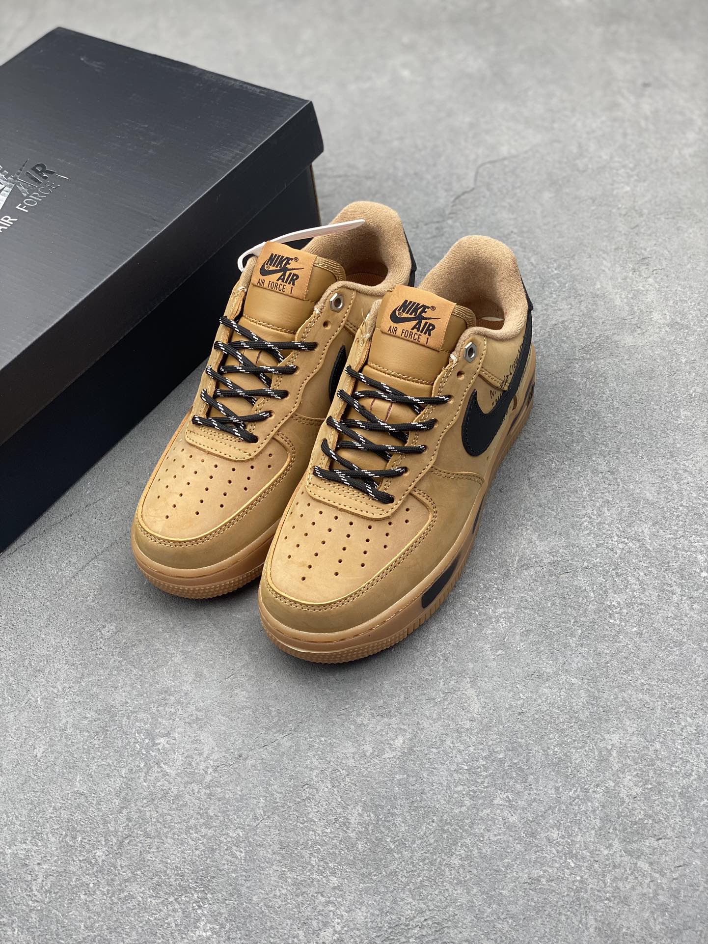 Nike Air Force 1 Low '07 Tan/Black Leather Casual Sneakers CJ9179-200 9 i1731297741 6027 5