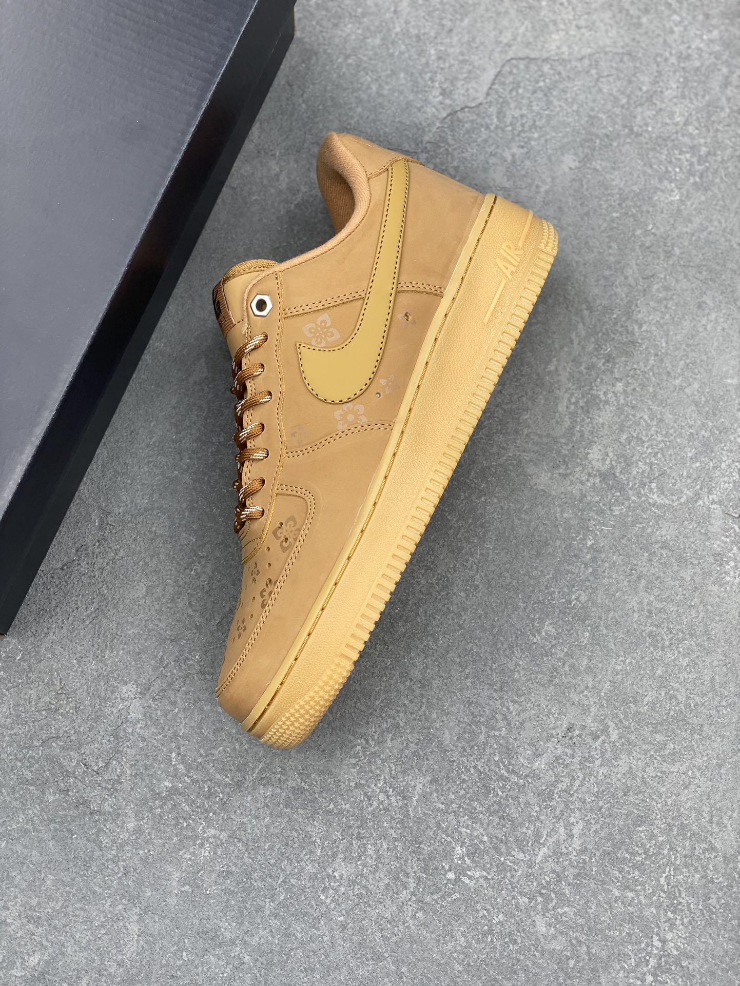 Nike Air Force 1 '07 Low Wheat Print Sneakers - Casual, Comfortable Shoes 8 i1731431614 9833 1
