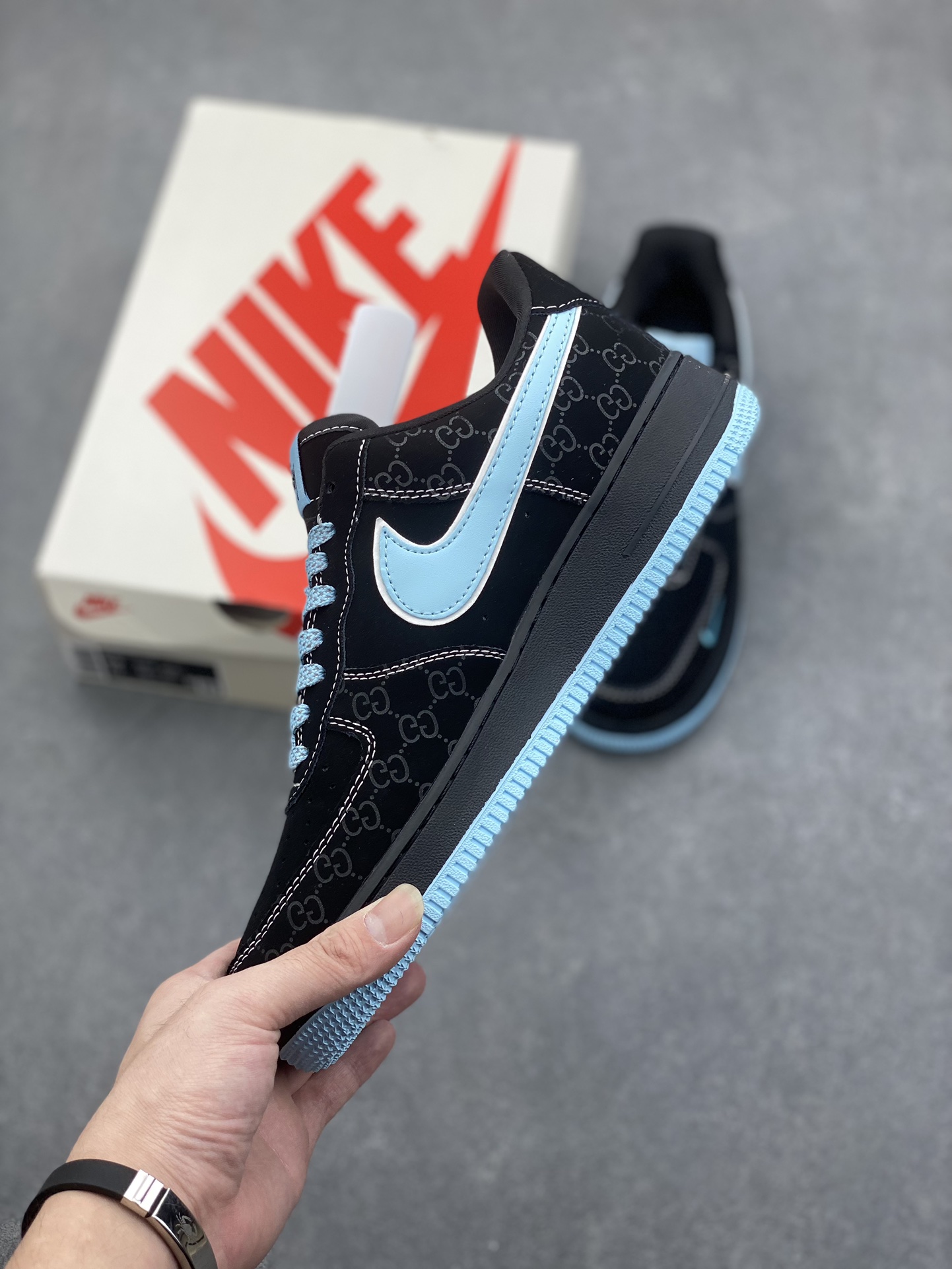 Nike Air Force 1 '07 Low Stussy x Tiffany & Co. Black Sneakers 4 i1731432068 8985 8