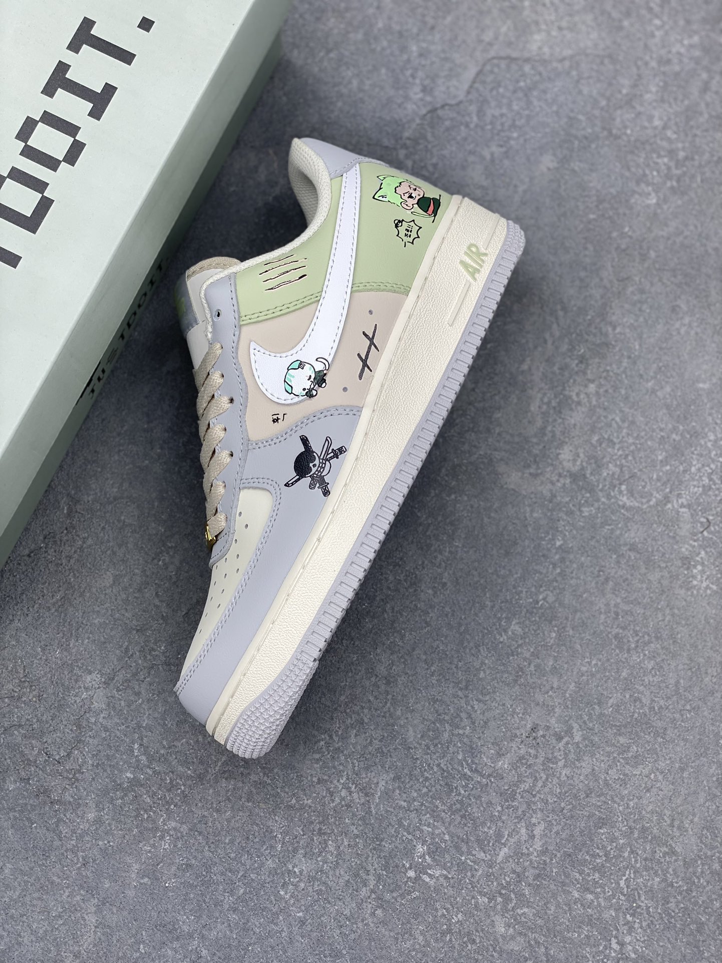 Nike Air Force 1 Low 'Three Blade Flow' One Piece Roronoa Zoro Sneakers 8 i1731432331 5970 6