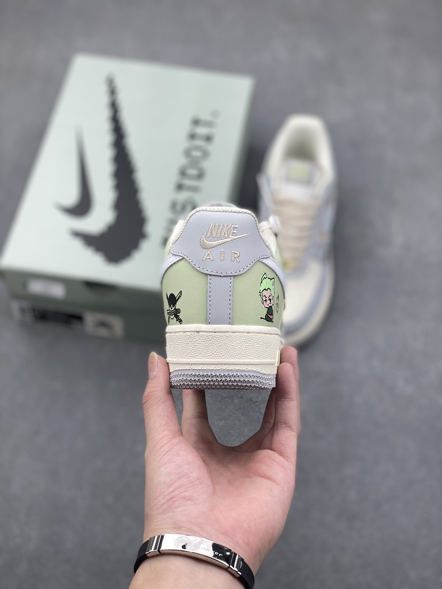Nike Air Force 1 Low 'Three Blade Flow' One Piece Roronoa Zoro Sneakers 5 i1731432331 6745 5