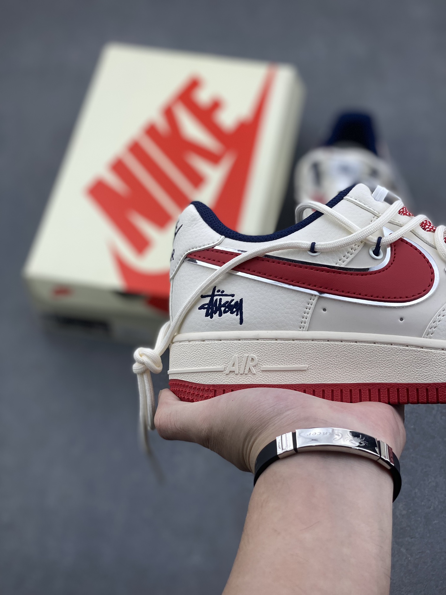 Nike Air Force 1 '07 Low Stussy Collab Sneakers - Cream/Red - Limited Edition 6 i1731516751 6298 2