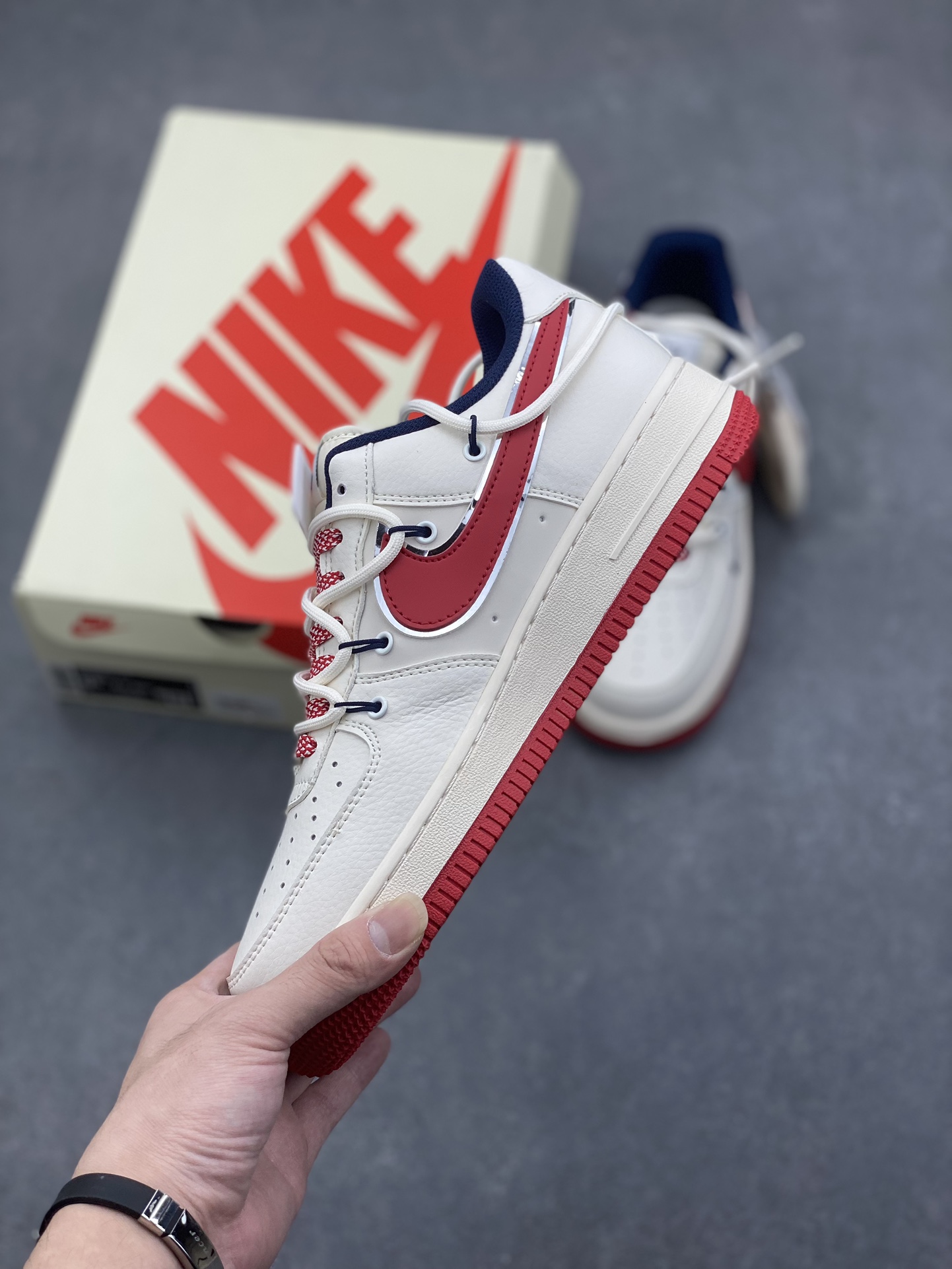 Nike Air Force 1 '07 Low Stussy Collab Sneakers - Cream/Red - Limited Edition 4 i1731516751 9477 3