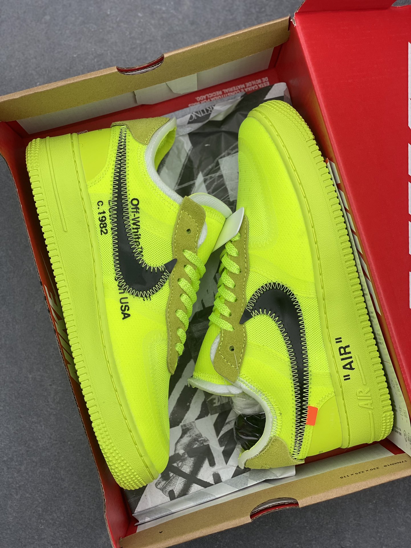 Nike AIR FORCE 1 '07 LX, Low-Top Sneakers,Honeycomb Cushion,Neon Yellow Color 10 i1731516846 6800 5