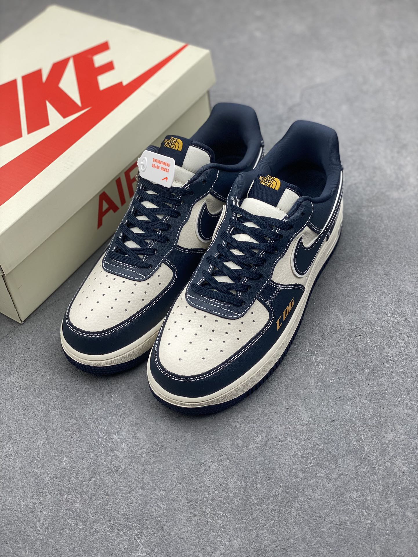 Nike Air Force 1 '07 Low The North Face CDG Sneakers - Deep Blue 9 i1731516893 2665 0