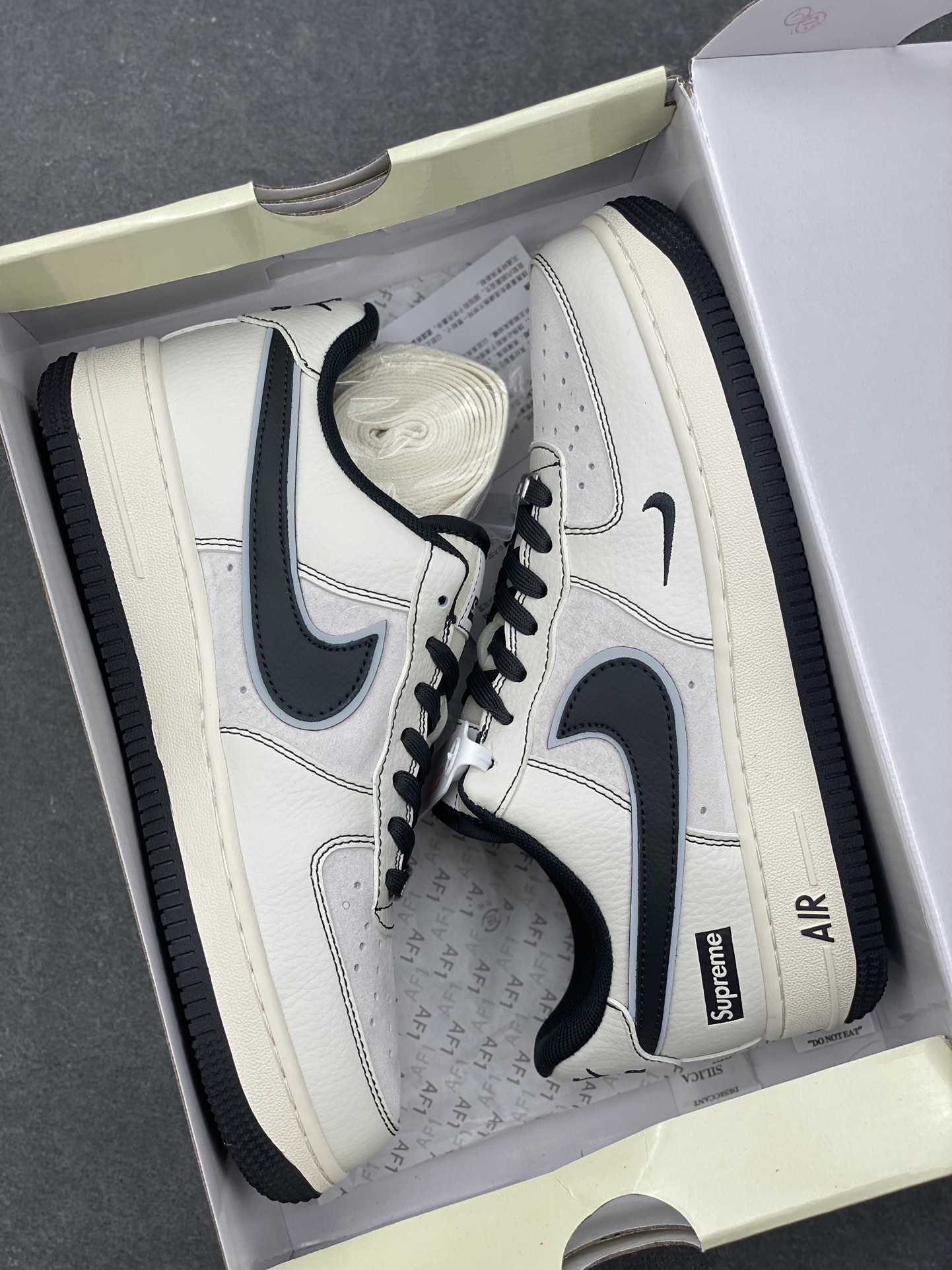 Nike Air Force 1 '07 Low Supreme Collab - Cream/Grey, Limited Edition 10 i1731517013 8093 0