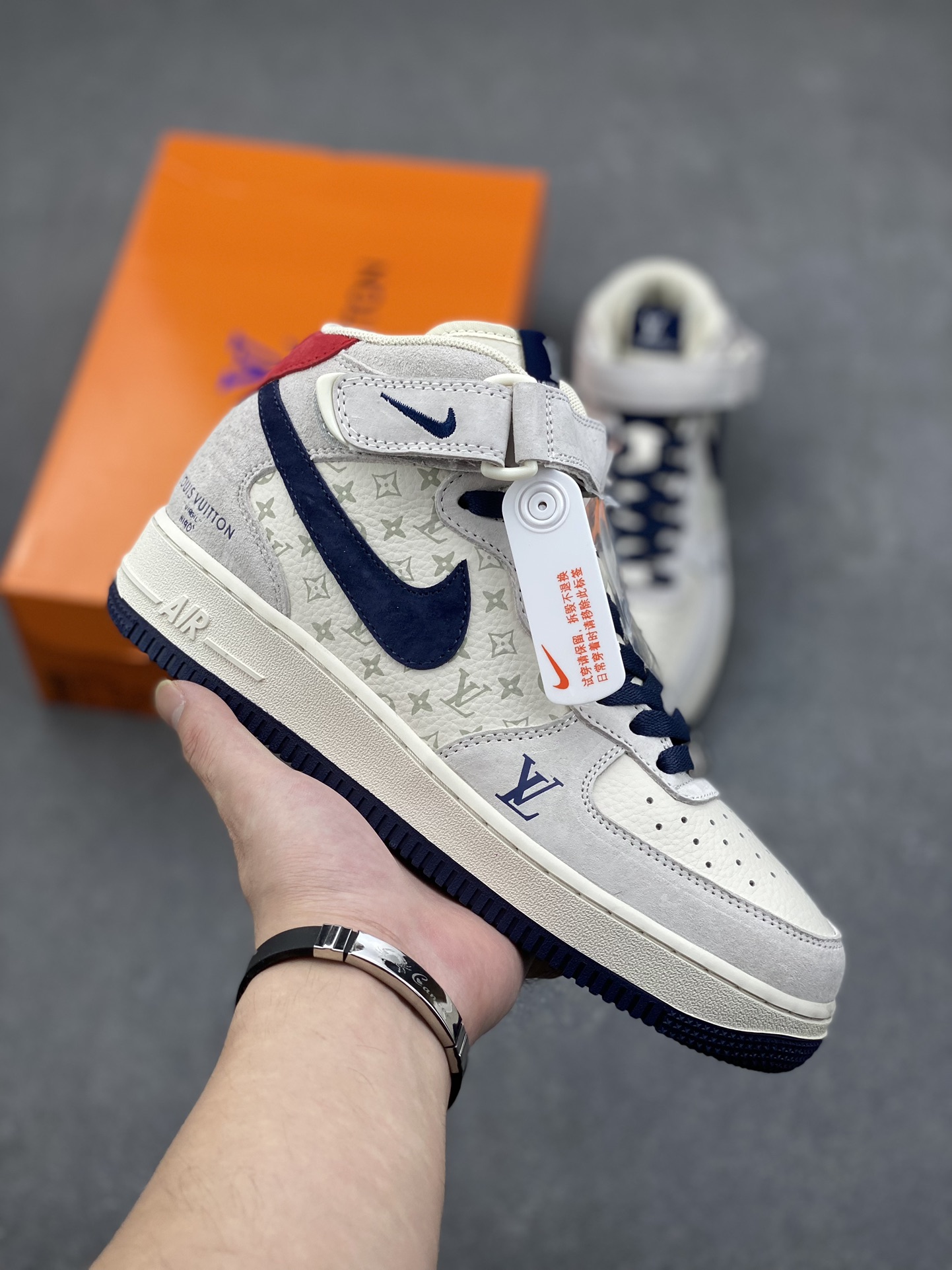 Nike Air Force 1 '07 Low Louis Vuitton Grey Blue Edition 2 i1731601678 2486 6