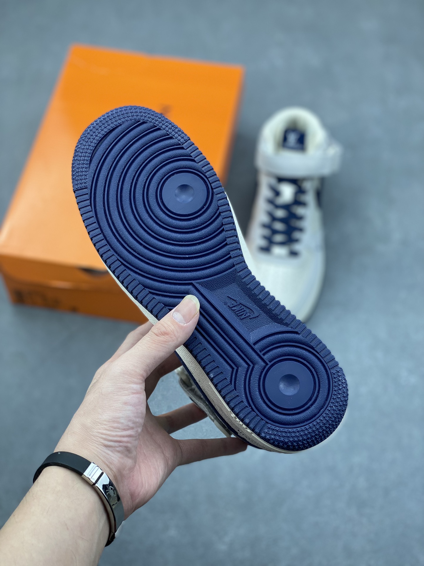 Nike Air Force 1 '07 Low Louis Vuitton Grey Blue Edition 7 i1731601678 543 5