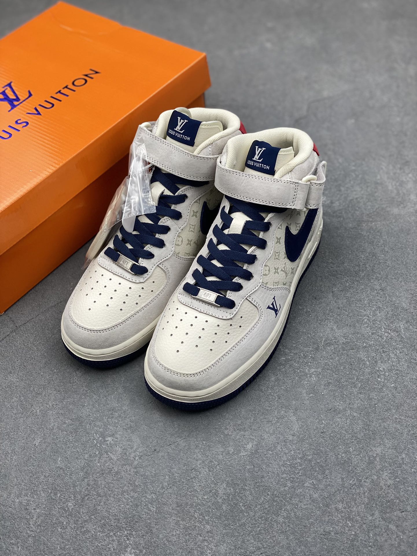 Nike Air Force 1 '07 Low Louis Vuitton Grey Blue Edition 9 i1731601678 9890 7