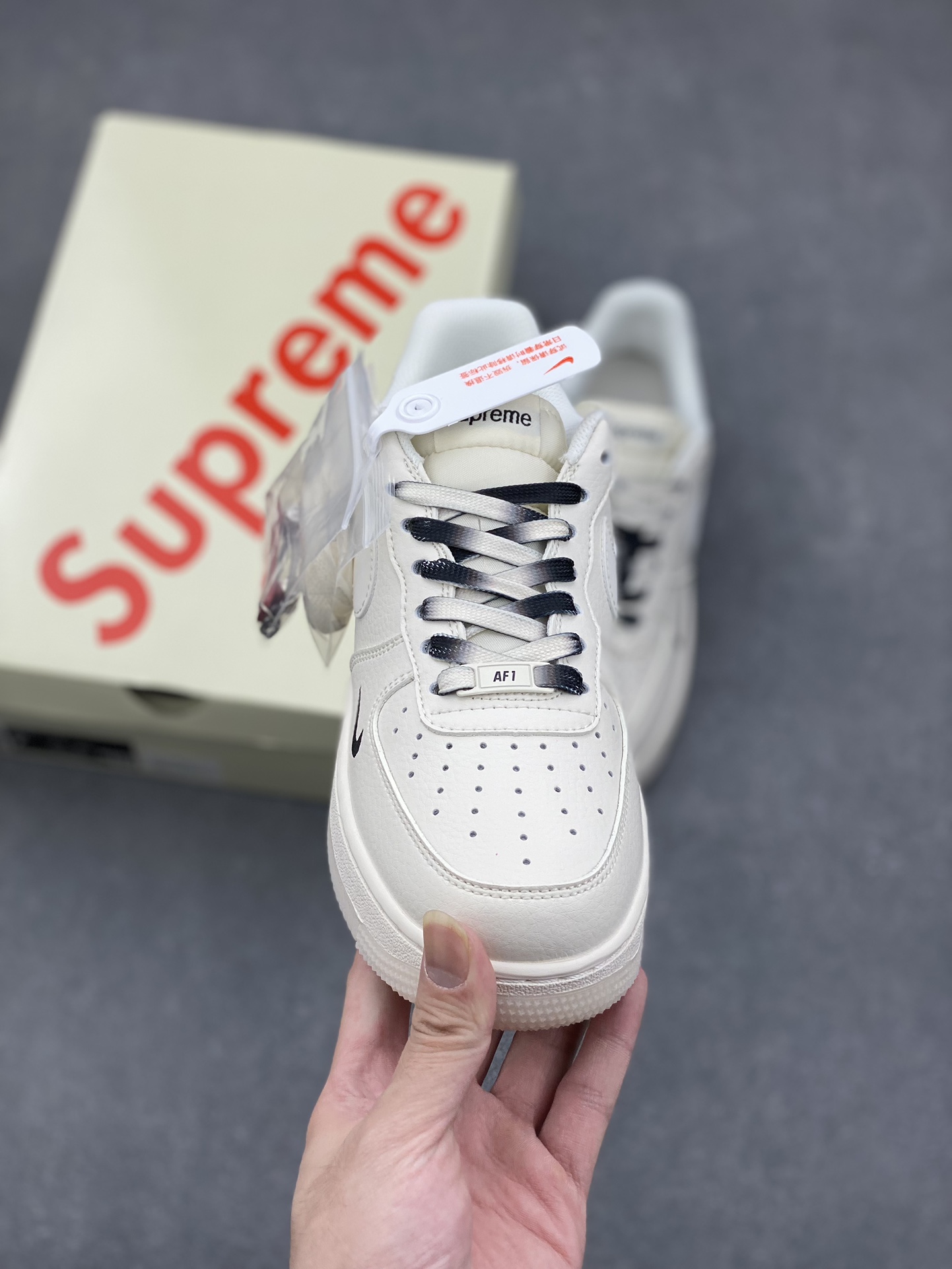 Nike Air Force 1 '07 Low Supreme Collab Sneakers - Cream/Black 3 i1731602205 1449 2
