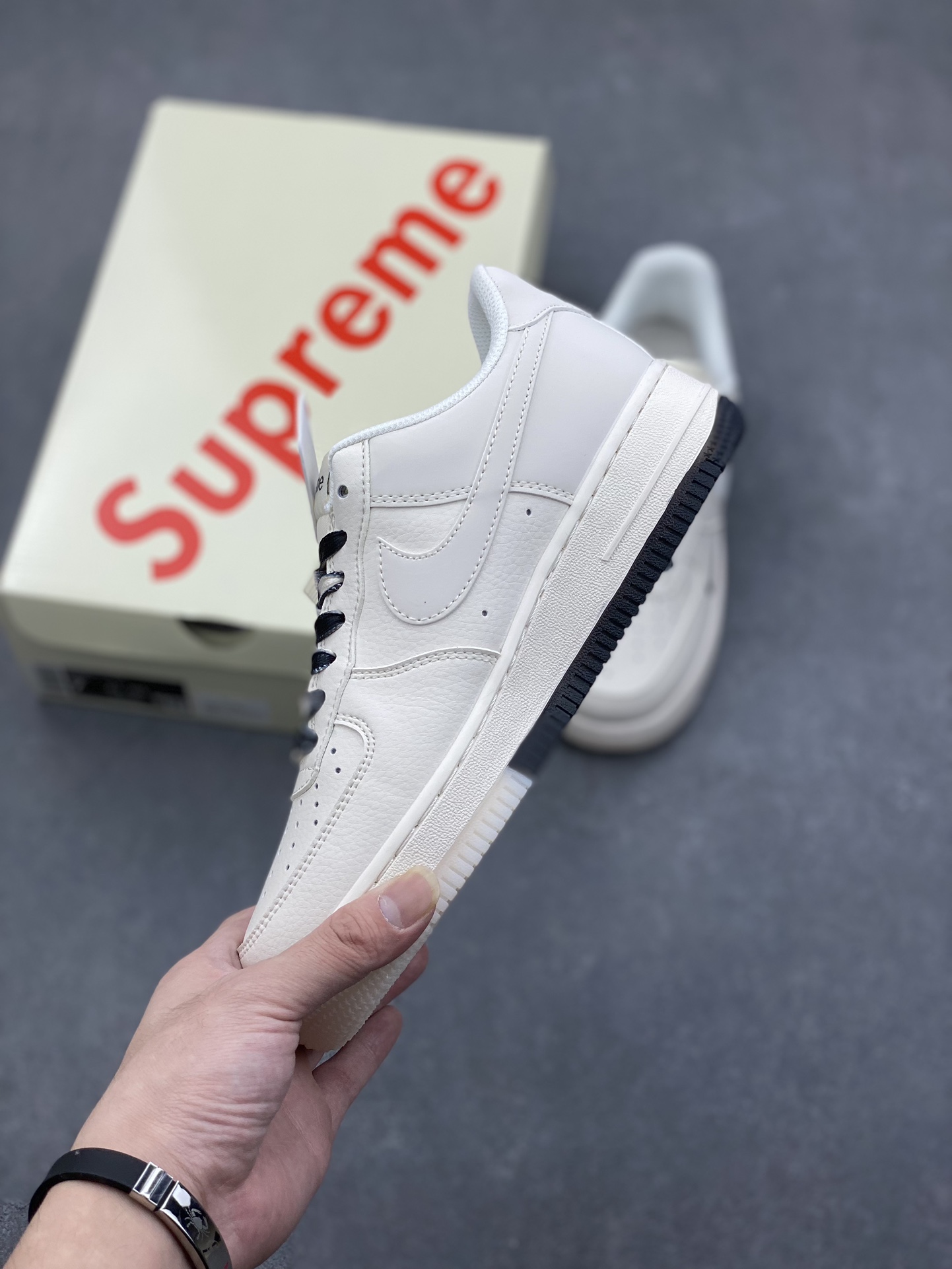 Nike Air Force 1 '07 Low Supreme Collab Sneakers - Cream/Black 4 i1731602205 5969 1