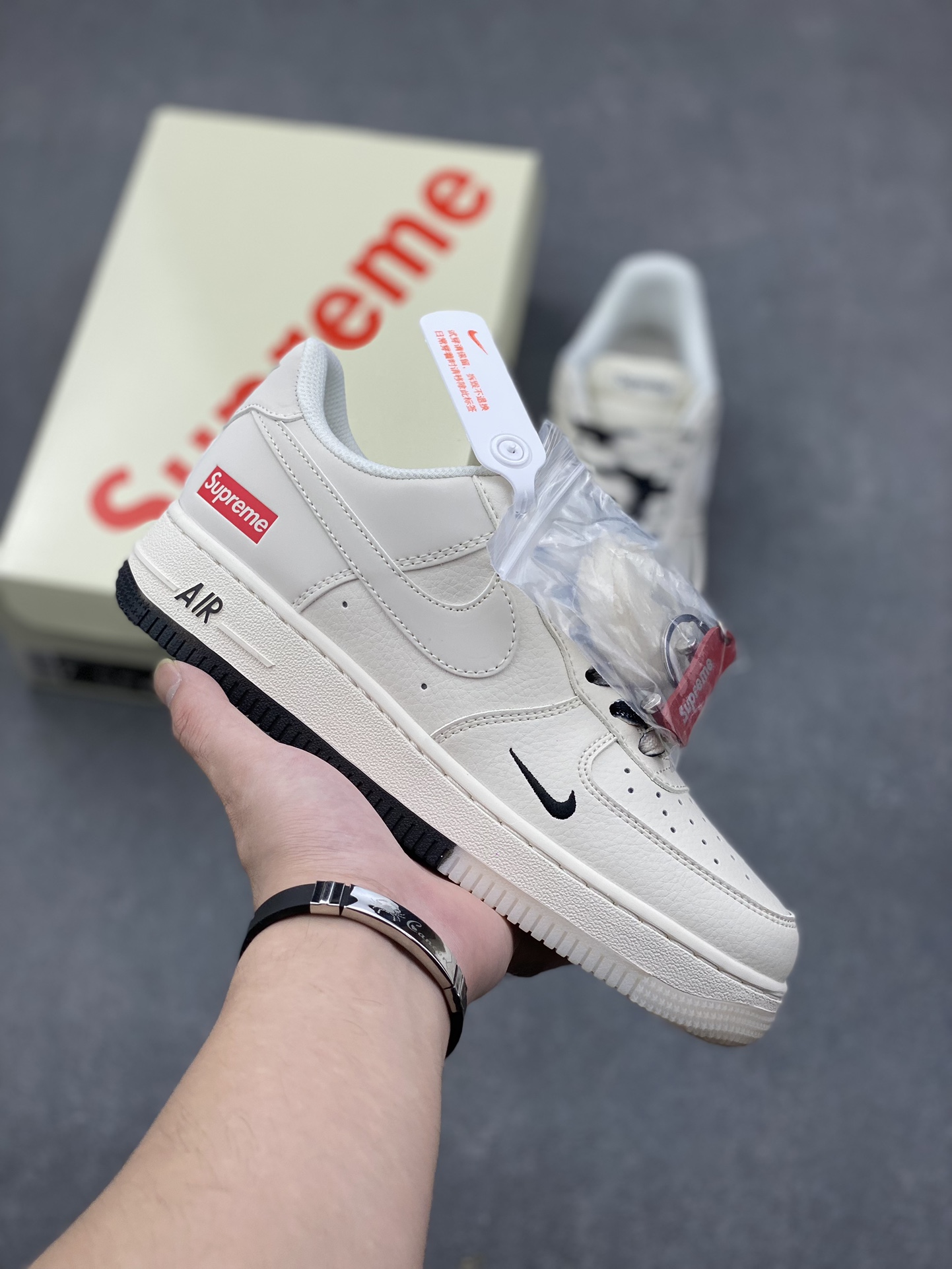 Nike Air Force 1 '07 Low Supreme Collab Sneakers - Cream/Black 2 i1731602205 7519 4