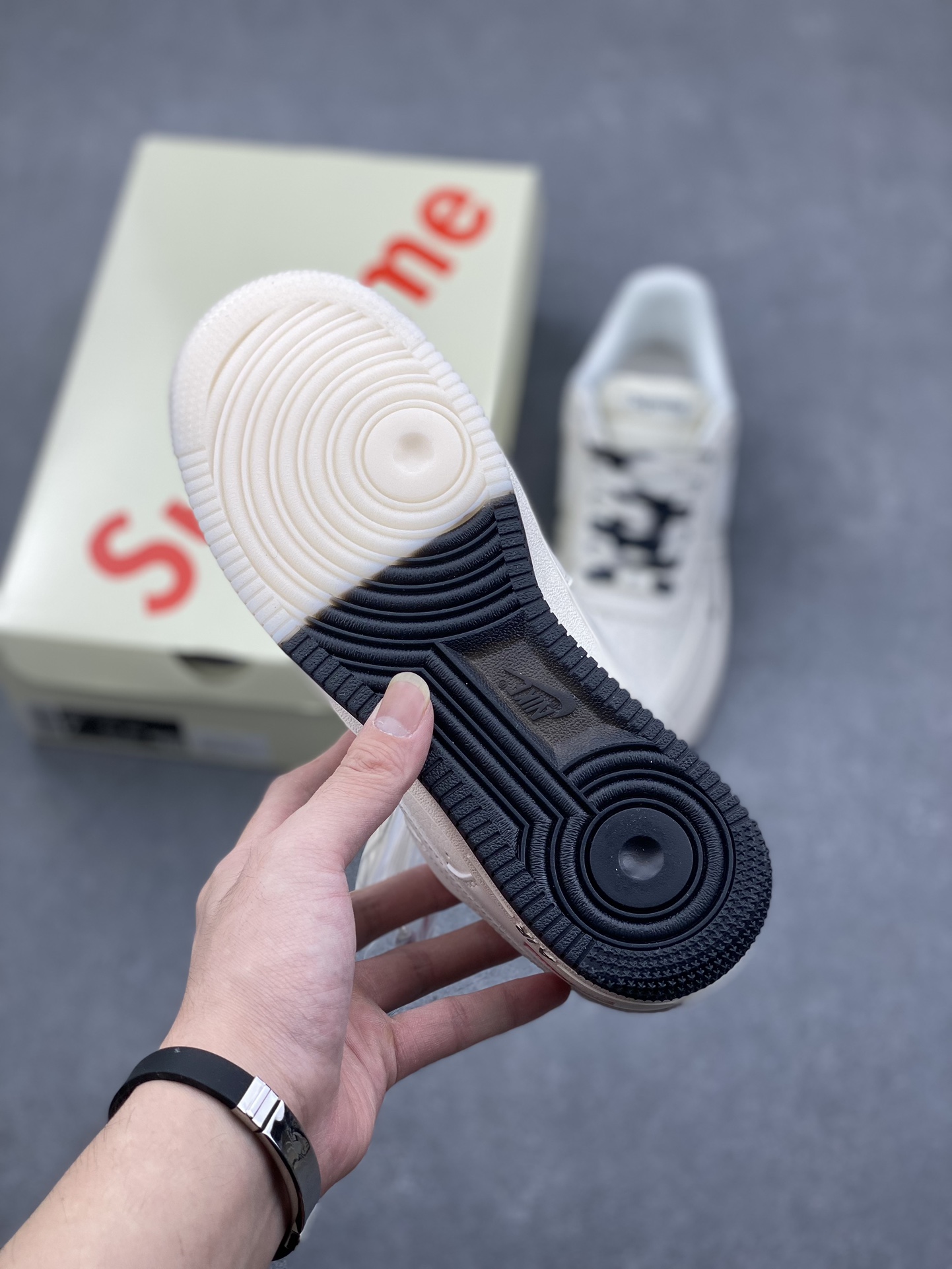 Nike Air Force 1 '07 Low Supreme Collab Sneakers - Cream/Black 7 i1731602205 8867 8