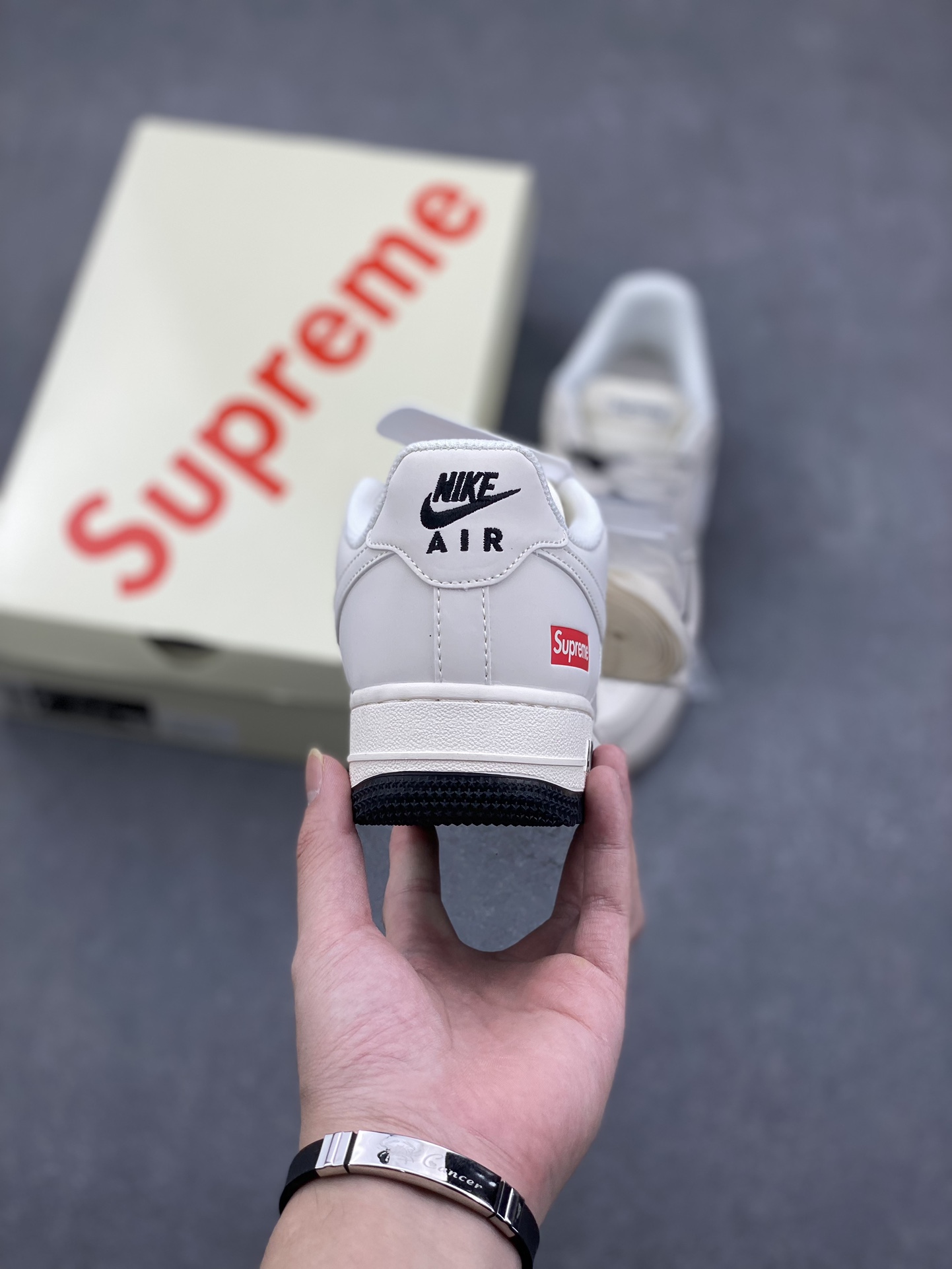 Nike Air Force 1 '07 Low Supreme Collab Sneakers - Cream/Black 5 i1731602205 9576 7
